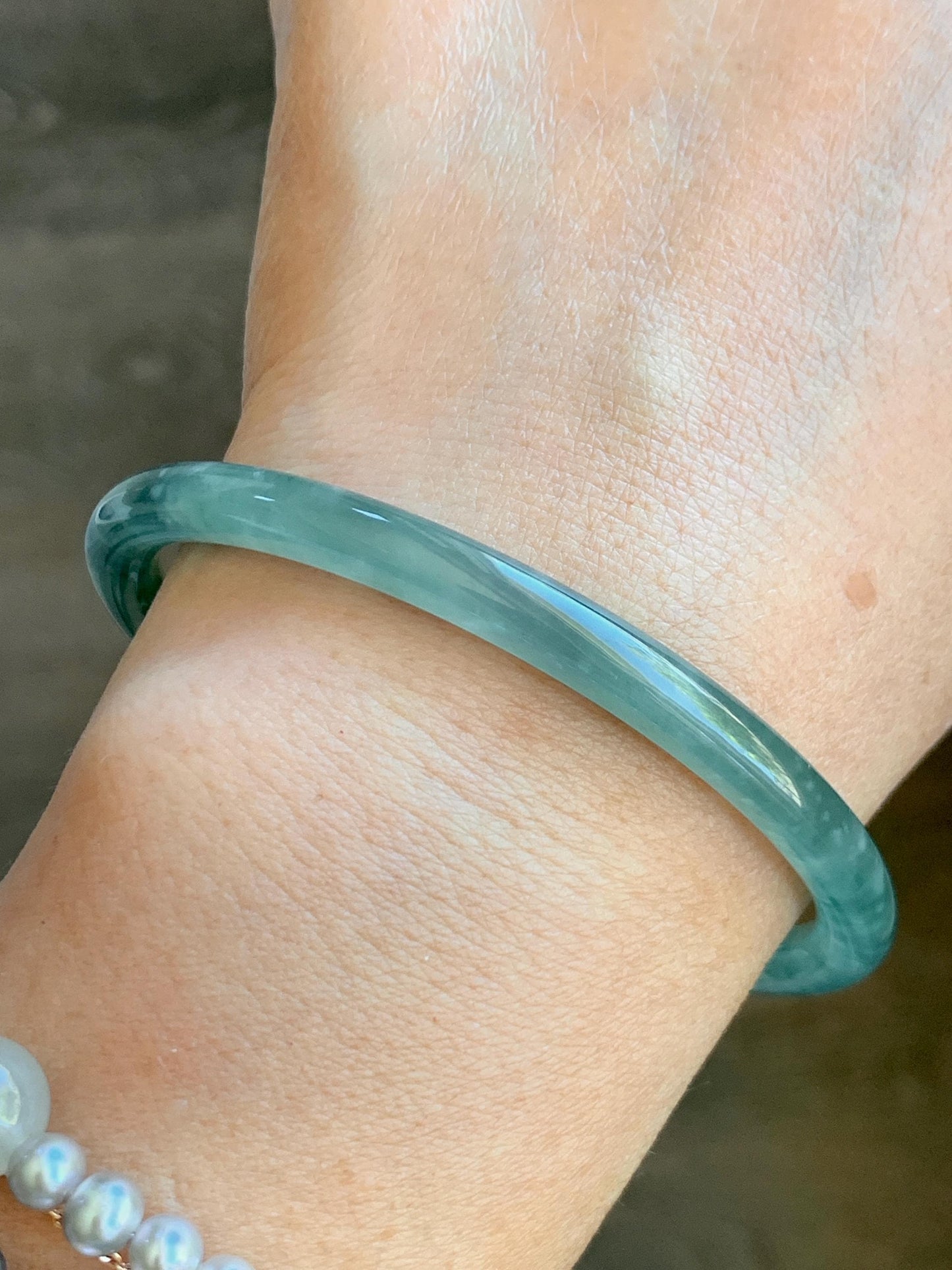 Certified Natural Grade A Guatemalan Icy Highly Translucent Light Green Jade Jadeite Slim Bangle 61.7mm 7.6” 20.42g 天然冰胶危晴绿翡翠细圆条手镯 8789