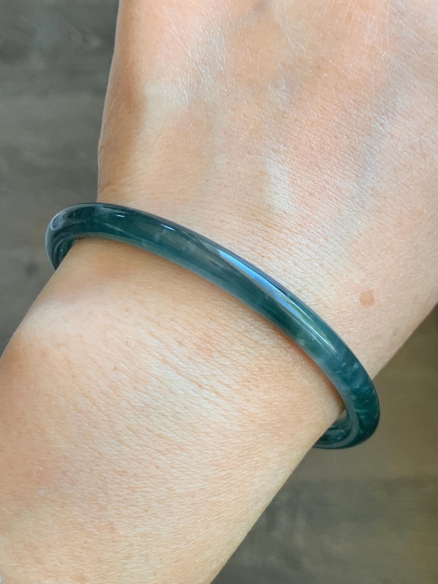 Certified Natural Grade A Guatemalan Icy Highly Translucent Dark Aegean Blue Jade Jadeite Slim Bangle 59.8mm 7.4” 18.99g 天然冰胶危深蓝翡翠细圆条手镯 8810