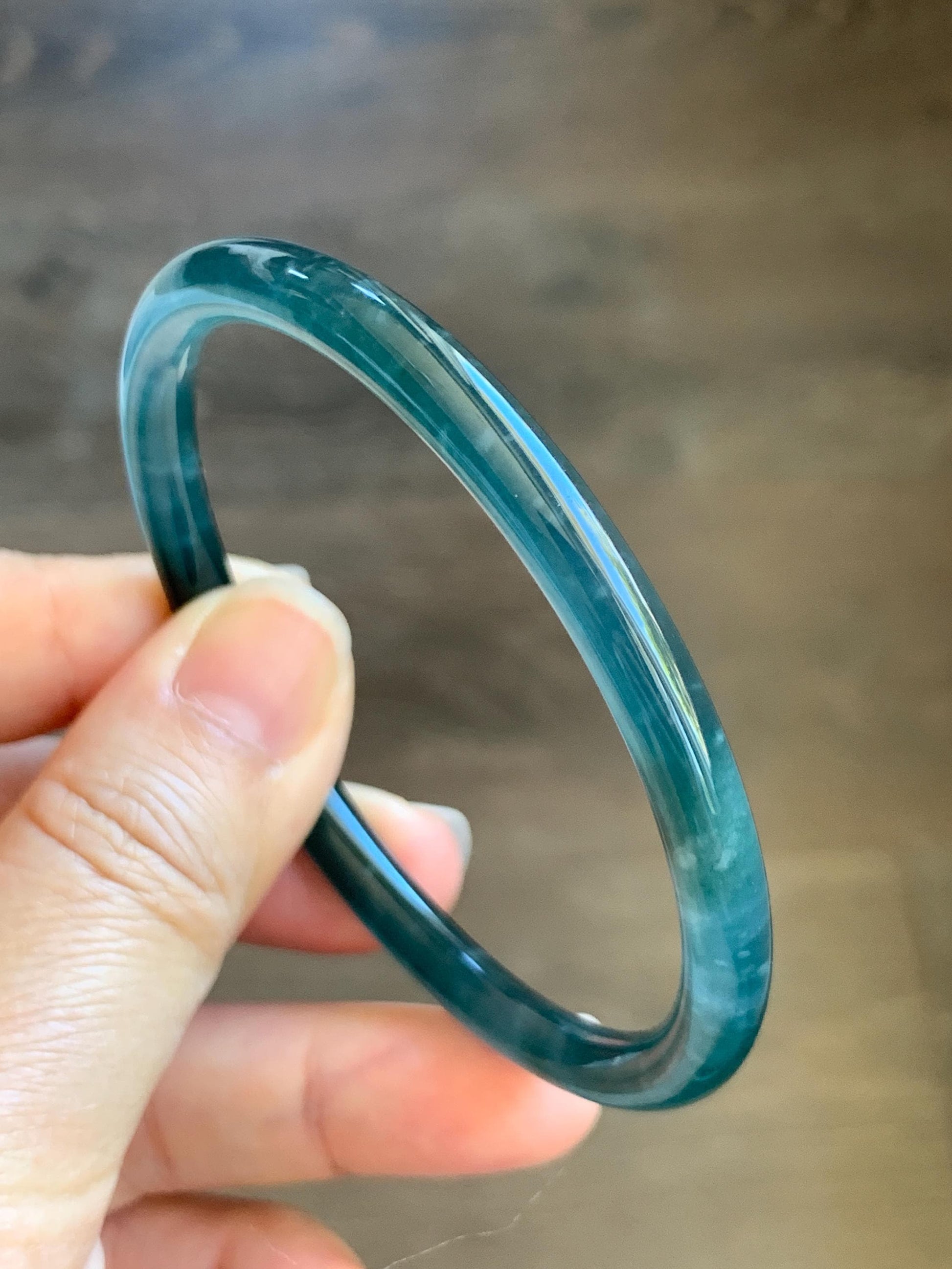 Certified Natural Grade A Guatemalan Icy Highly Translucent Dark Aegean Blue Jade Jadeite Slim Bangle 59.8mm 7.4” 18.99g 天然冰胶危深蓝翡翠细圆条手镯 8810