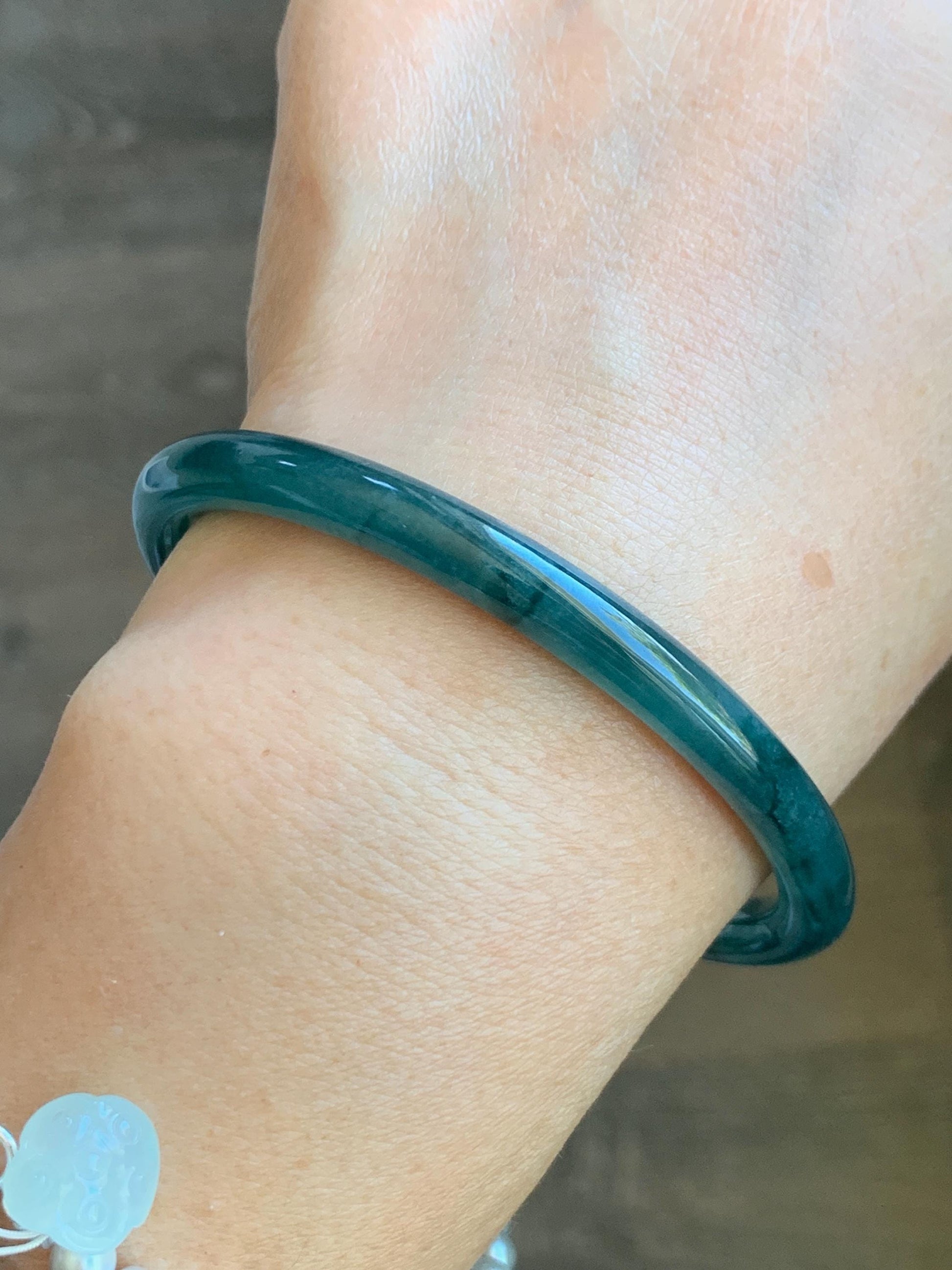 Certified Natural Grade A Guatemalan Icy Highly Translucent Dark Teal Blue Jade Jadeite Slim Bangle 59.6mm 7.37” 21g 天然冰胶危深蓝翡翠细圆条手镯 8760