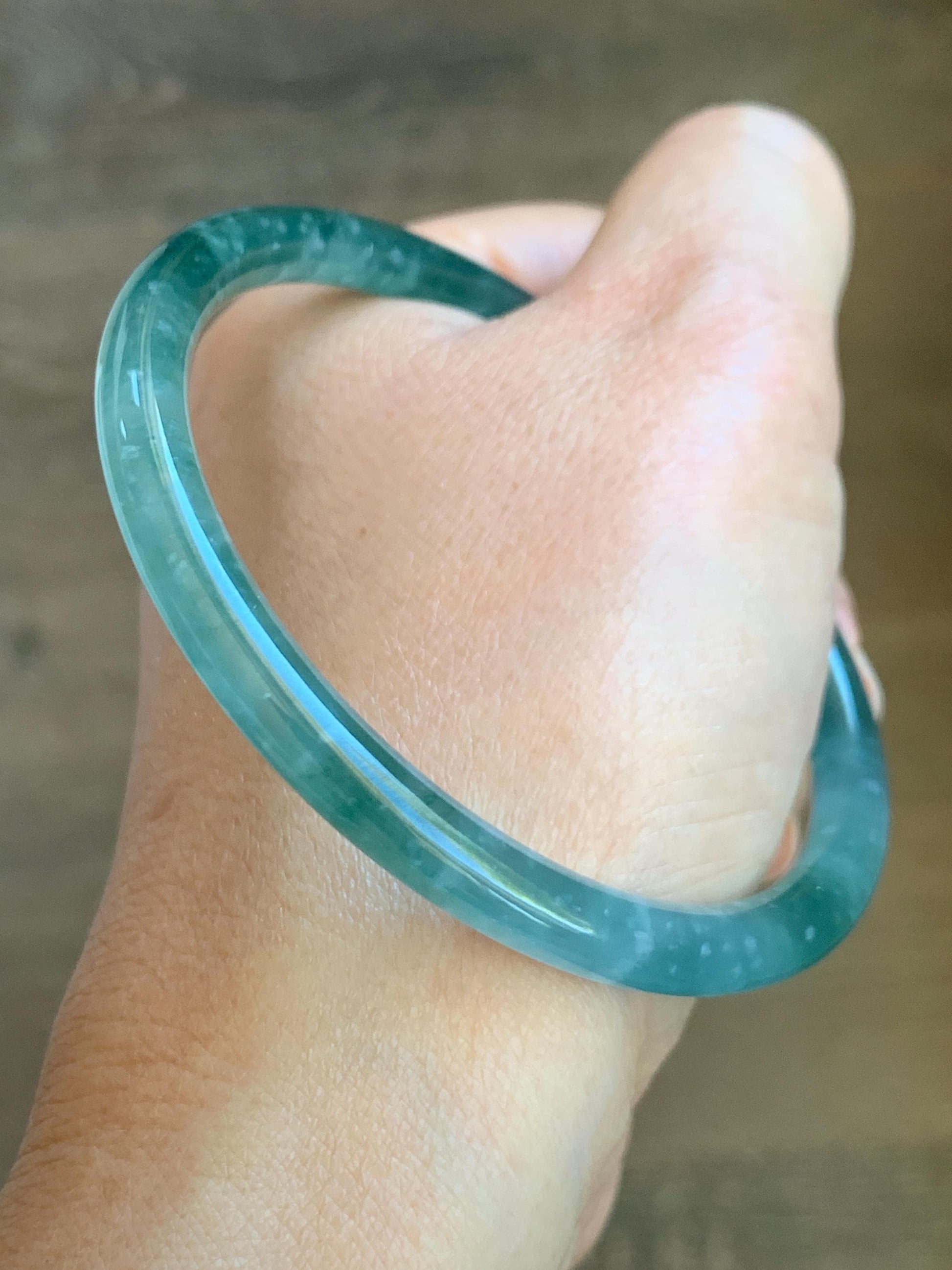 Certified Natural Grade A Guatemalan Icy Highly Translucent Light Green Jade Jadeite Slim Bangle 61.9mm 7.65” 22g 天然冰胶危晴绿翡翠细圆条手镯 8809