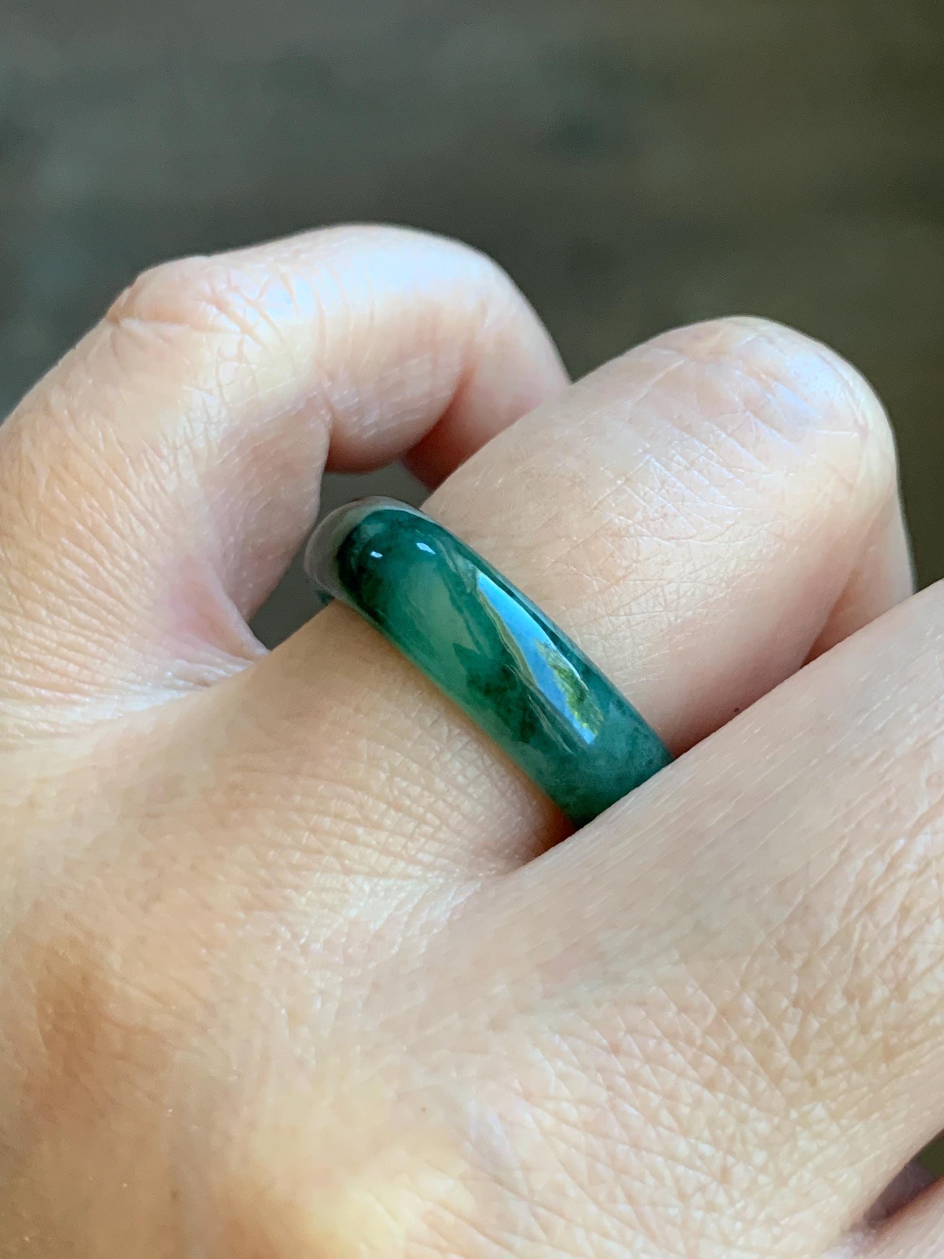 Certified Natural Grade A Icy Translucent Gelatinous Dark Green Marbled Jade Jadeite Band Ring Size 7.75 US 4g 天然冰胶绿飘花翡翠戒圈 8731