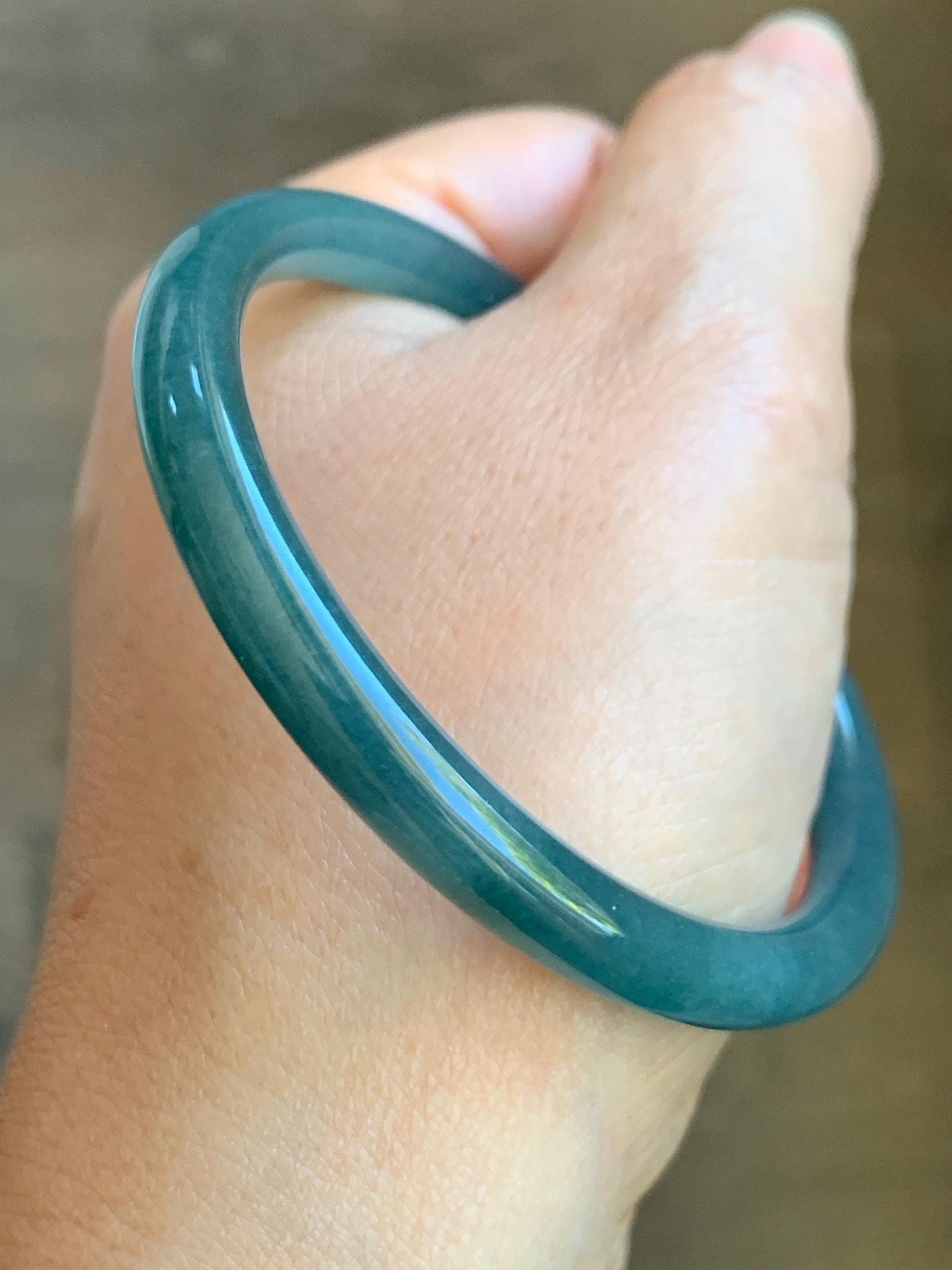 Certified Natural Grade A Guatemalan Icy Translucent Dark Aegean Blue Jade Jadeite Slim Bangle 56.1mm 6.9” 22.4g 天然冰胶危深蓝翡翠细圆条手镯 8767