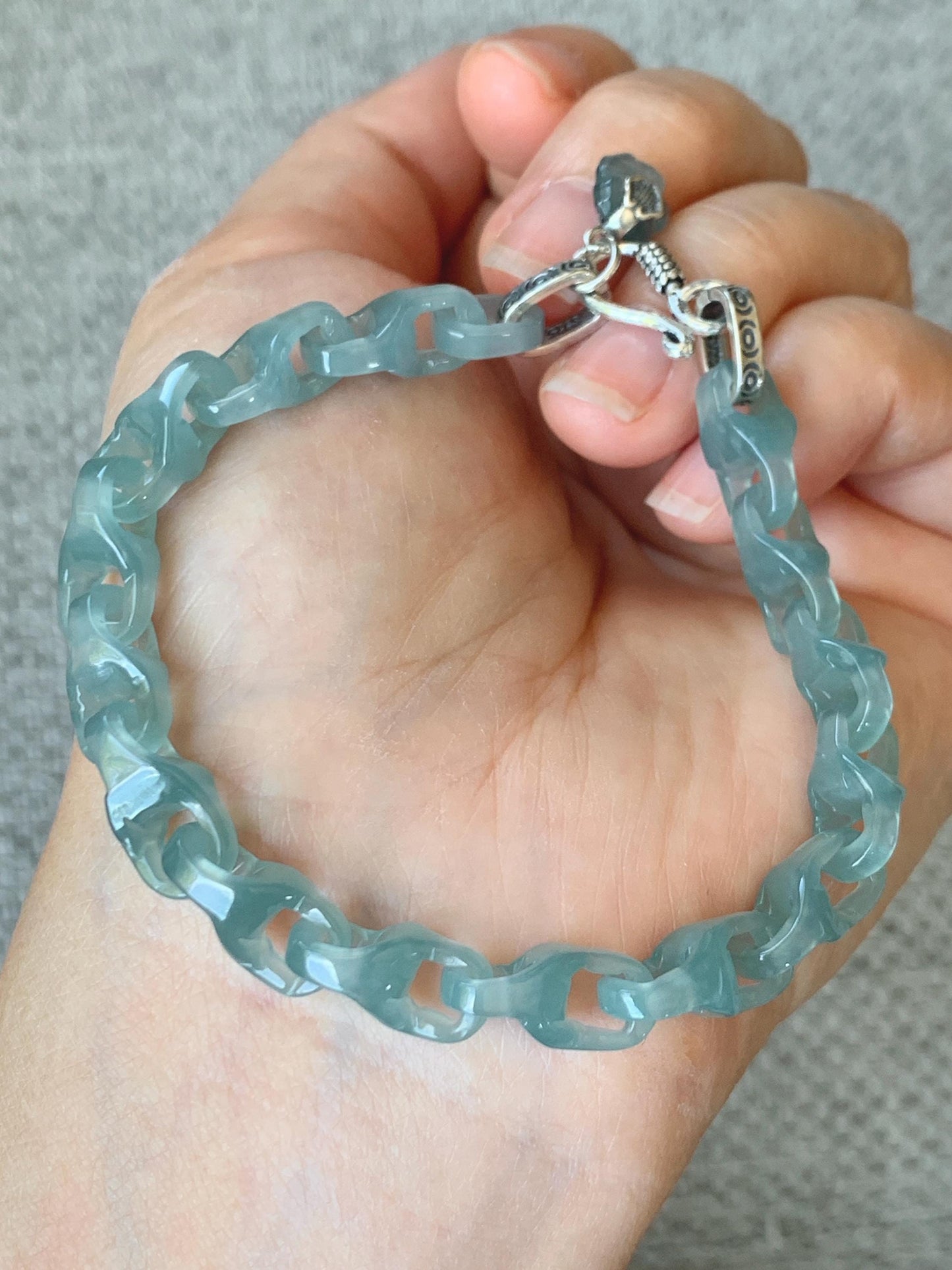 Natural Guatemalan Icy Teal Jade Jadeite Carved Interlocking Dragon Bone Chain Bracelet Sterling Silver Adjustable 天然冰胶危起光翡翠龙骨链 QWL550