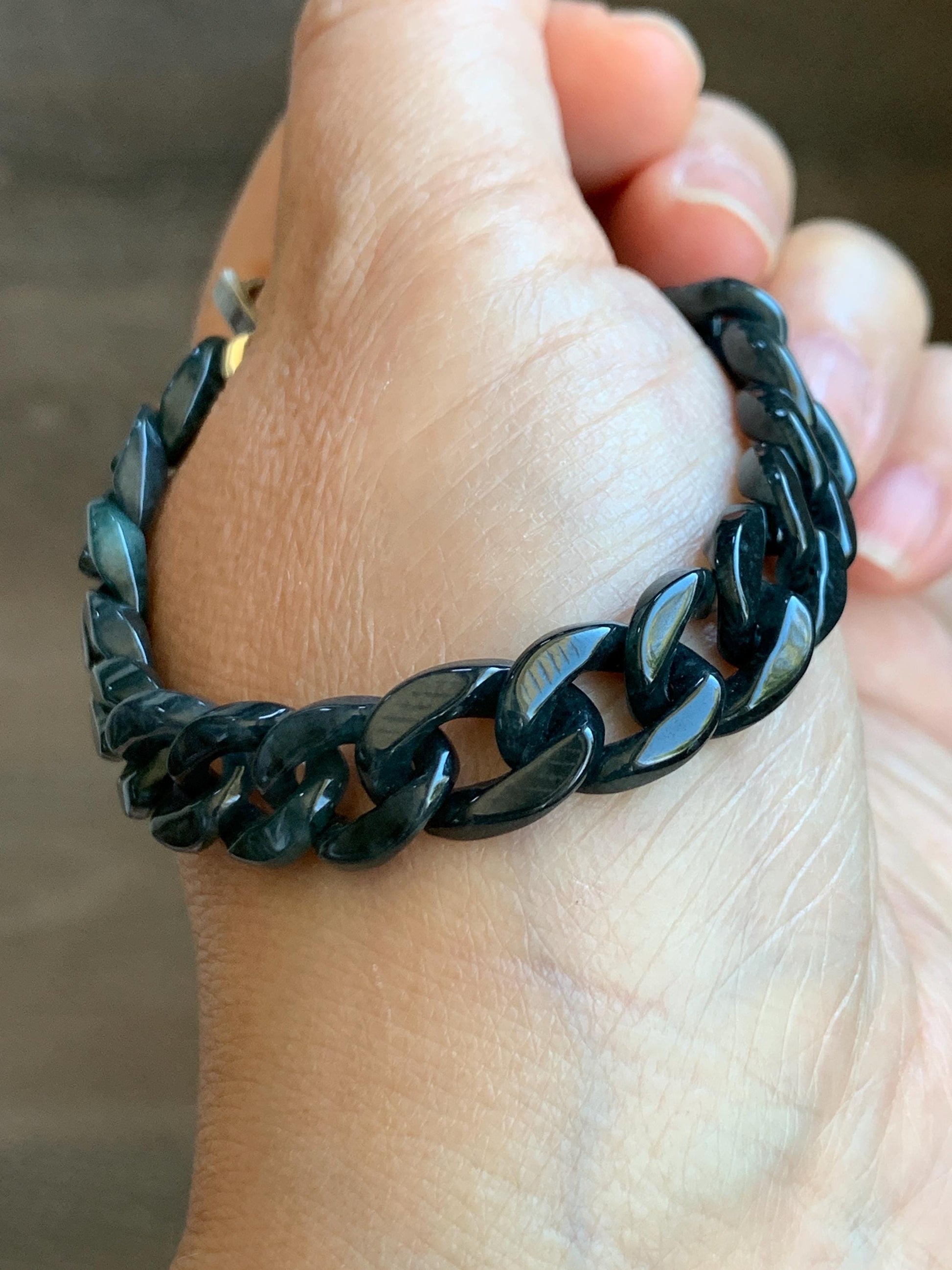 Natural Grade A Guatemalan Icy Translucent Wuji Jade Jadeite Carved Curb Chain Bracelet Stainless Steel 7.25” 15g 天然冰胶危乌鸡翡翠链手链 CBW108B