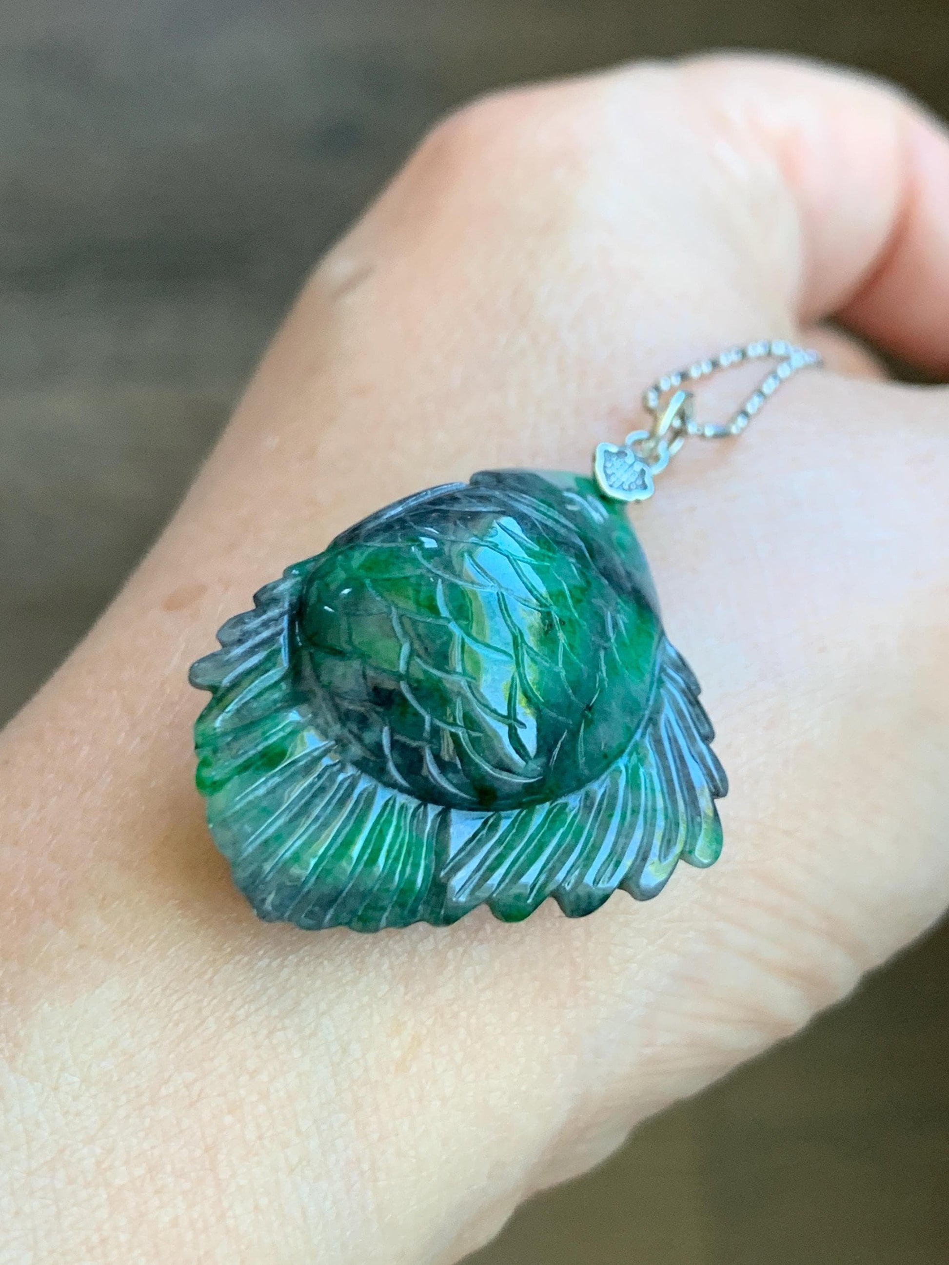 Natural Grade A Green Jadeite Fish Pendant Sterling Silver Bail Vibrant Green Wuji Marbled Carved Jade Icy Translucent 天然辣绿乌鸡飘花翡翠鱼吊坠 MLW220A
