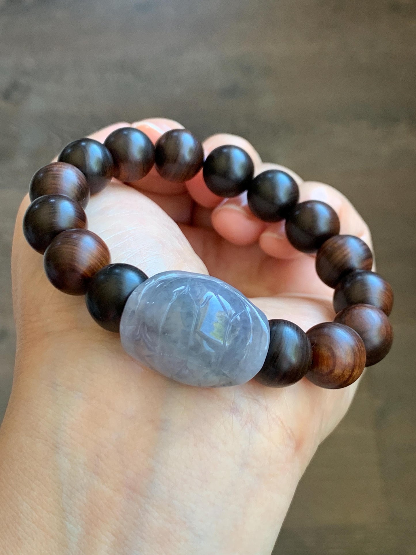 Natural Grade A Icy Translucent Wuji Jade Jadeite Carved Turtle Shell Wood Beads Beaded Bracelet 7.25” 23g 天然冰胶乌鸡紫底翡翠龟壳富甲天下木珠手串 FJZ-A