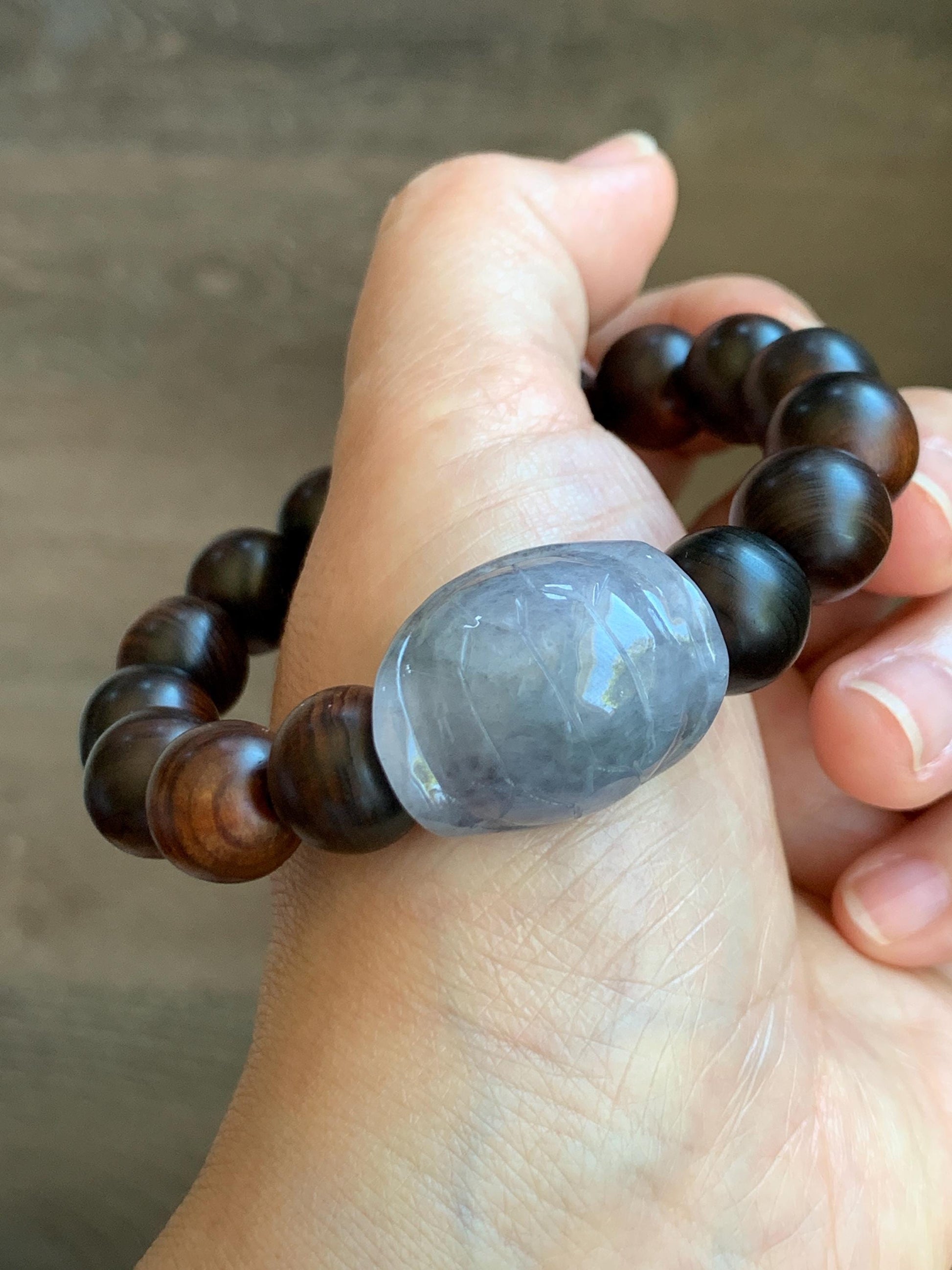 Natural Grade A Icy Translucent Wuji Jade Jadeite Carved Turtle Shell Wood Beads Beaded Bracelet 7.25” 23g 天然冰胶乌鸡紫底翡翠龟壳富甲天下木珠手串 FJZ-A
