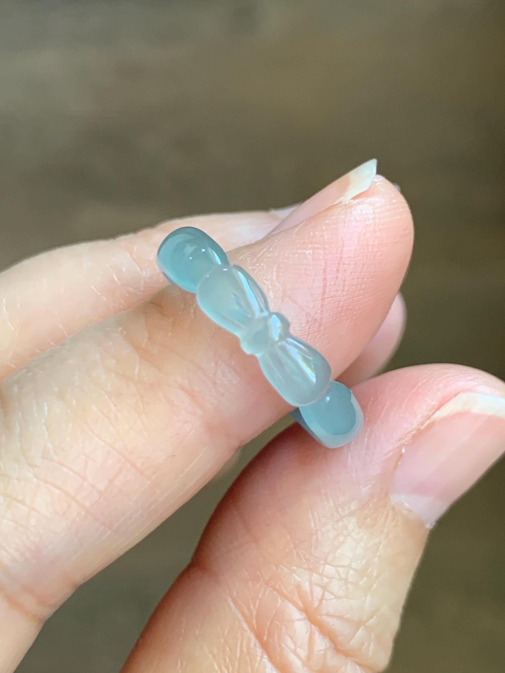 Natural Grade A Guatemalan Icy Highly Translucent Pastel Teal Jade Jadeite Carved Bow Band Ring Size 7.5 US 天然冰危起光浅蓝翡翠蝴蝶结戒圈 WHD55B