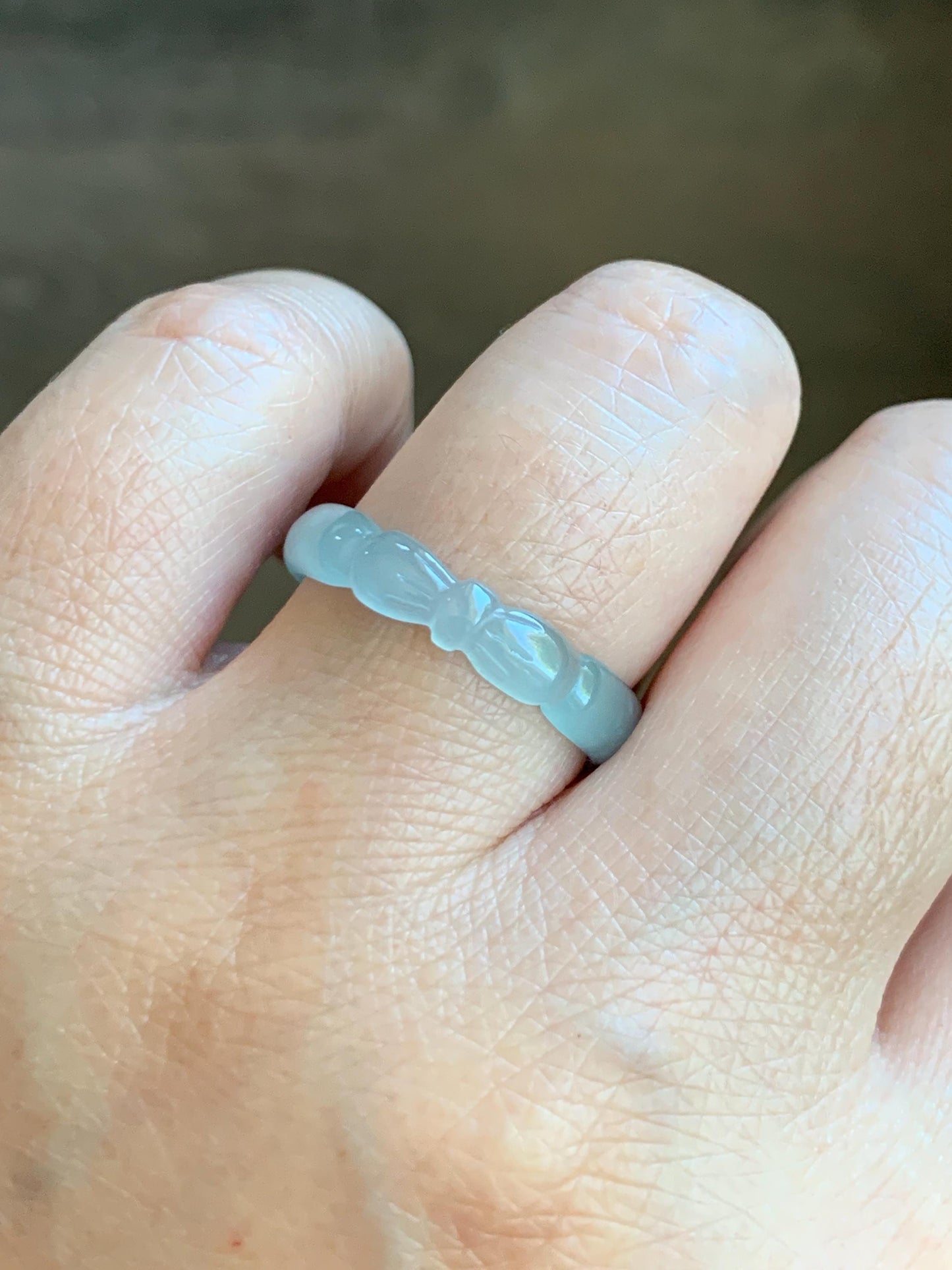 Natural Grade A Guatemalan Icy Highly Translucent Pastel Teal Jade Jadeite Carved Bow Band Ring Size 9.25 US 天然冰危起光浅蓝翡翠蝴蝶结戒圈 WHD55D