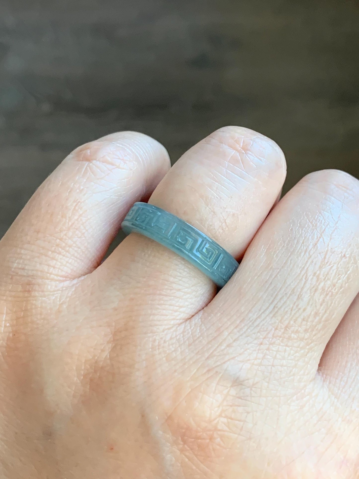 Natural Grade A Guatemalan Icy Translucent Gelatinous Dusty Blue Jade Jadeite Engraved Band Ring Size 7.25 US 天然冰胶危蓝翡翠仿古雕戒圈 HWJ66
