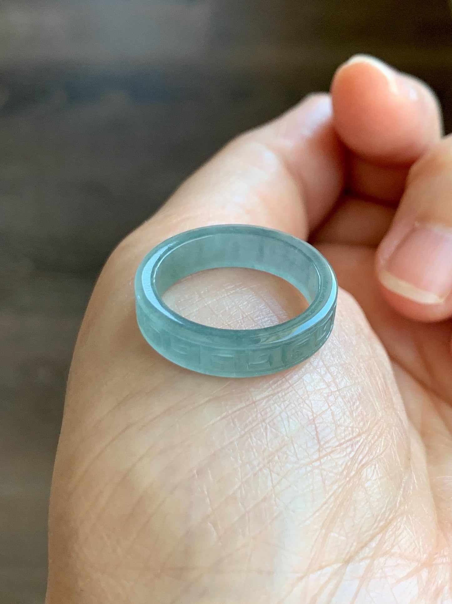 Natural Grade A Guatemalan Icy Translucent Gelatinous Dusty Blue Jade Jadeite Engraved Band Ring Size 7.25 US 天然冰胶危蓝翡翠仿古雕戒圈 HWJ66