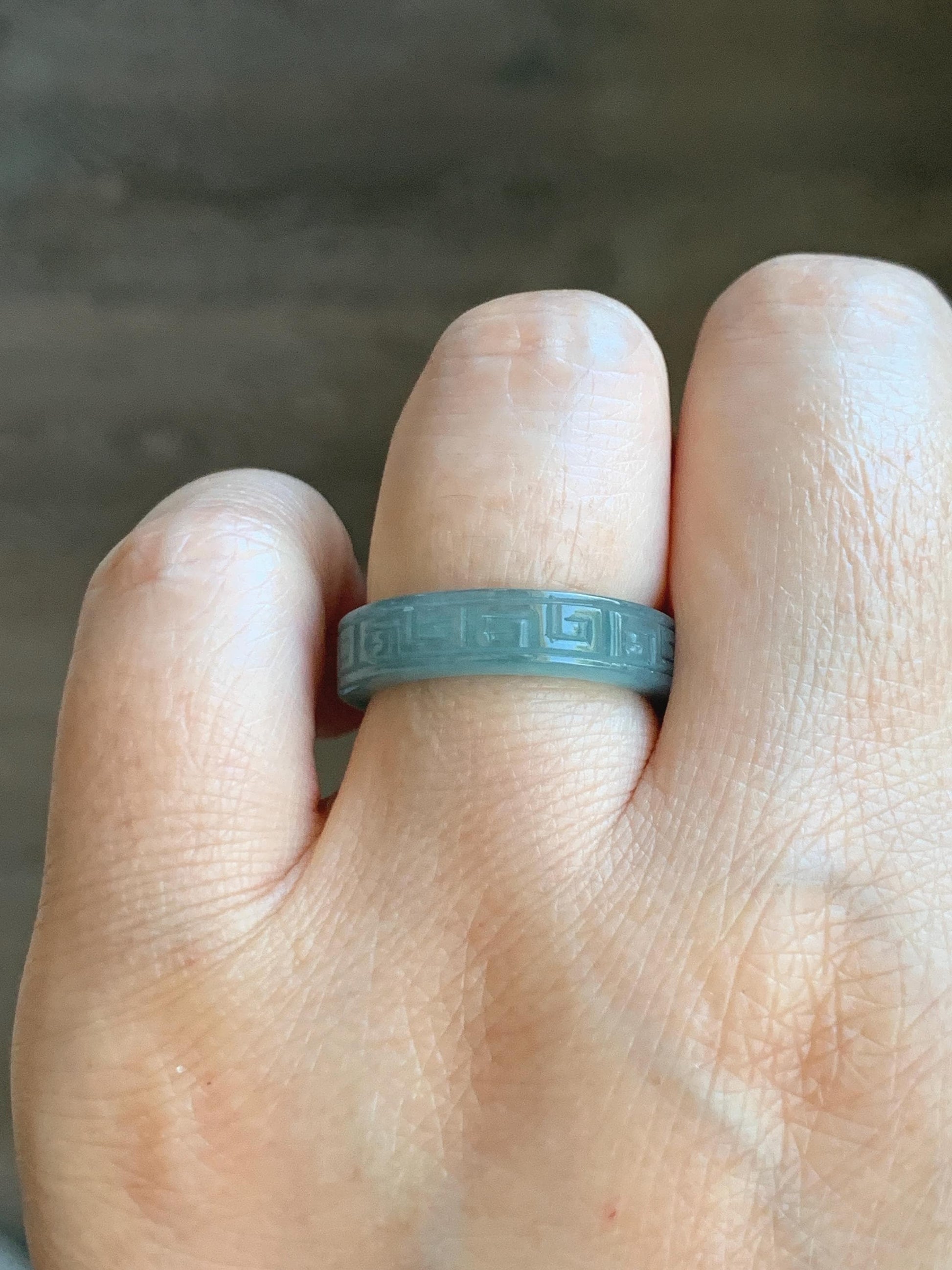 Natural Grade A Guatemalan Icy Translucent Gelatinous Dusty Blue Jade Jadeite Engraved Band Ring Size 7.25 US 天然冰胶危蓝翡翠仿古雕戒圈 HWJ66