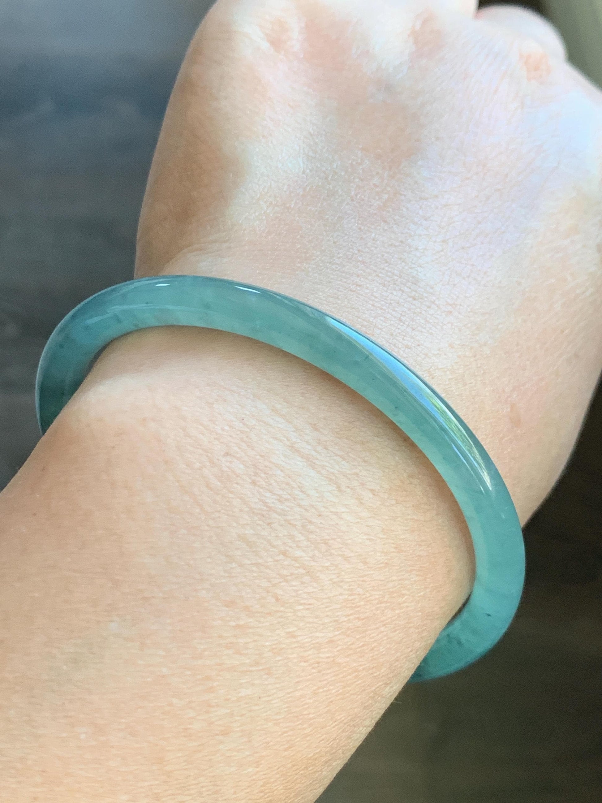 Certified Natural Grade A Guatemalan Icy Highly Translucent Light Green Jade Jadeite Slim Bangle 59.7mm 7.38” 19.94g 天然冰胶危晴绿翡翠细圆条手镯 8818