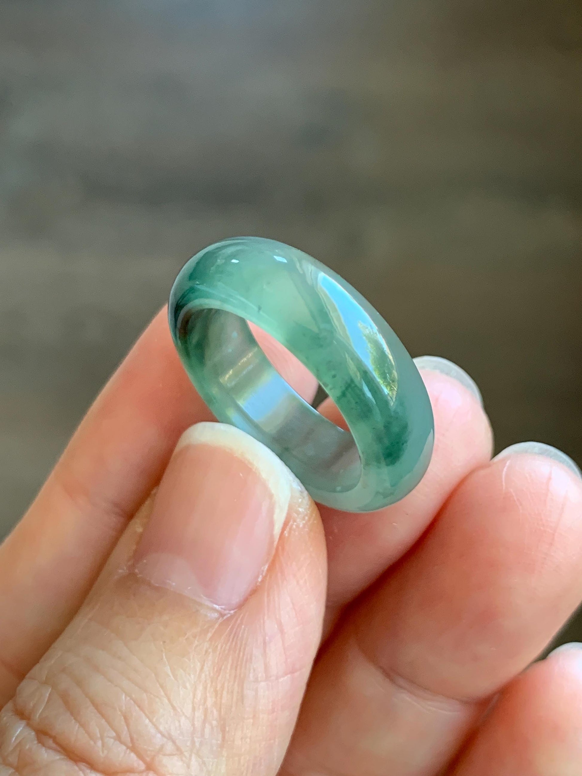 Certified Natural Grade A Icy Translucent Gelatinous Old Mine Green Marbled Jade Jadeite Band Ring Size 6.5 US 3.76g 天然冰胶绿飘花翡翠戒圈 8732
