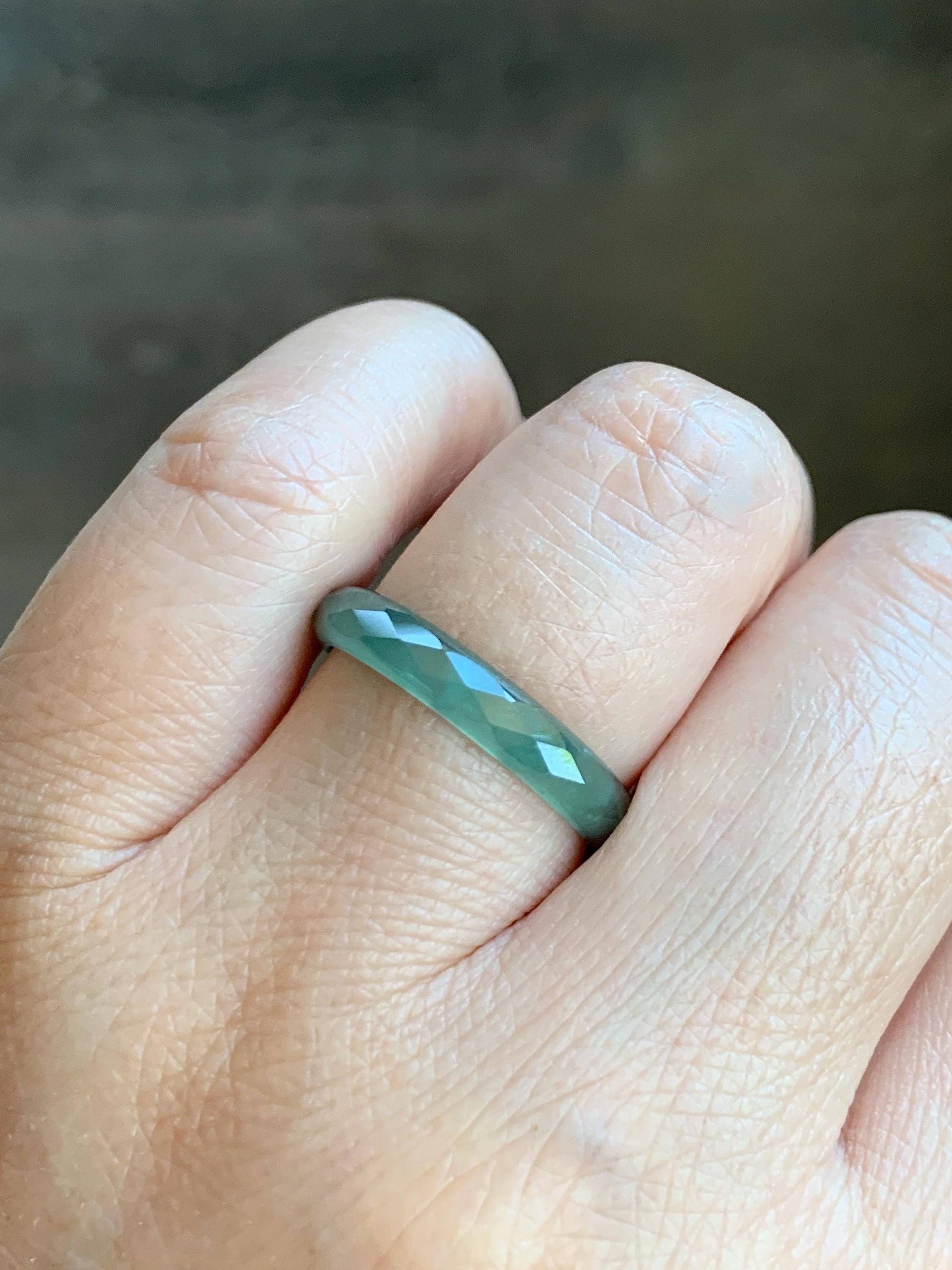 Natural Grade A Guatemalan Icy Highly Translucent Light Green Jade Jadeite Diamond Faceted Band Ring Size 8.5 天然冰危浅绿起光翡翠切割面戒圈 QGM80-H