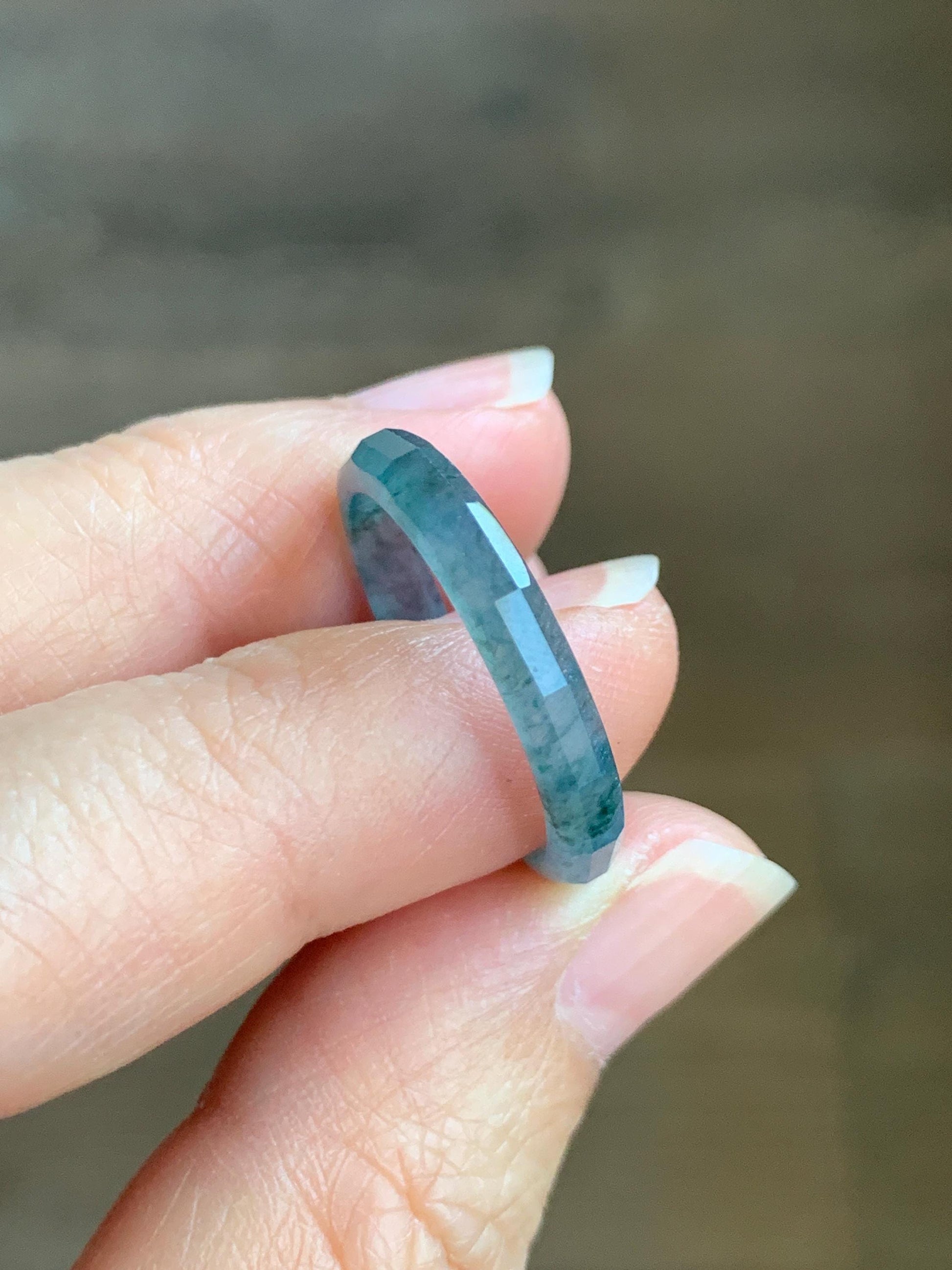 Natural Grade A Guatemalan Icy Highly Translucent Light Aegean Blue Jade Jadeite Faceted Band Ring Size 9 US 天然冰危牛仔蓝起光翡翠切割面戒圈 QGM80-F