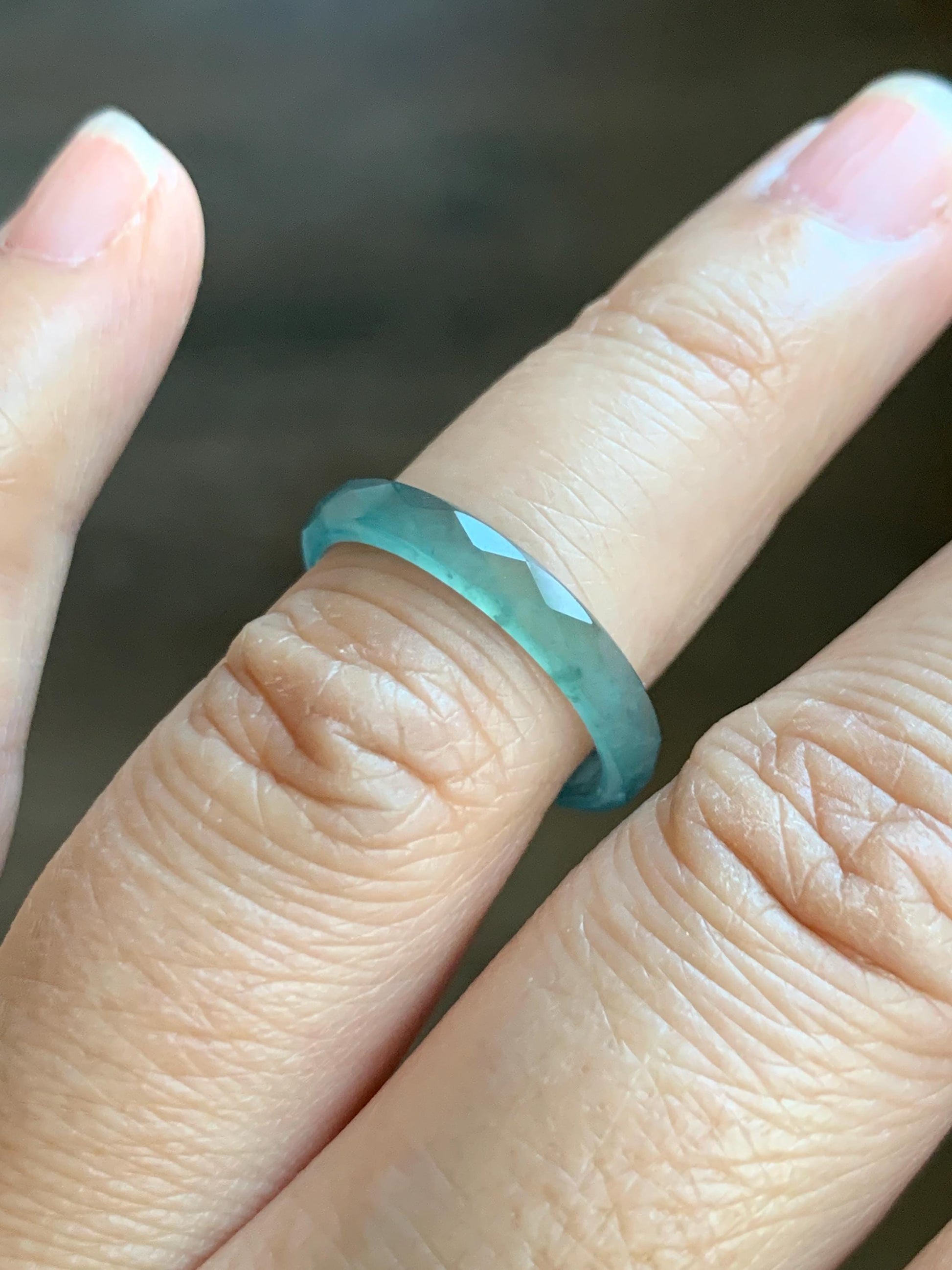 Natural Grade A Guatemalan Icy Highly Translucent Light Green Jade Jadeite Diamond Faceted Band Ring Size 6.5 天然冰危浅绿起光翡翠切割面戒圈 QGM80-D