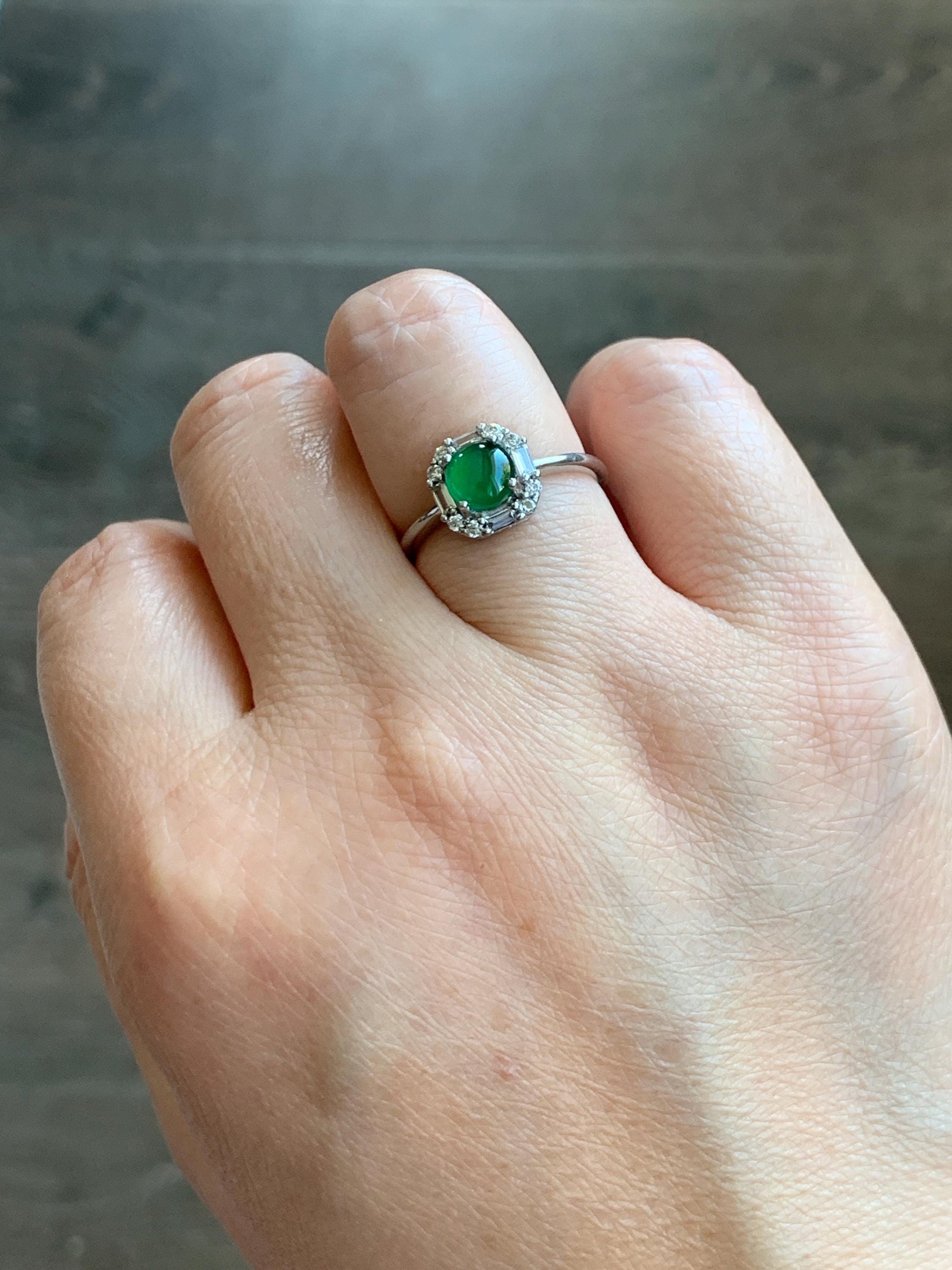 Natural Grade A Guatemalan Icy Translucent Vibrant Green Jade Jadeite Ring Sterling Silver Size Adjustable 天然冰危绿翡翠蛋面银镶戒指 WLJ88