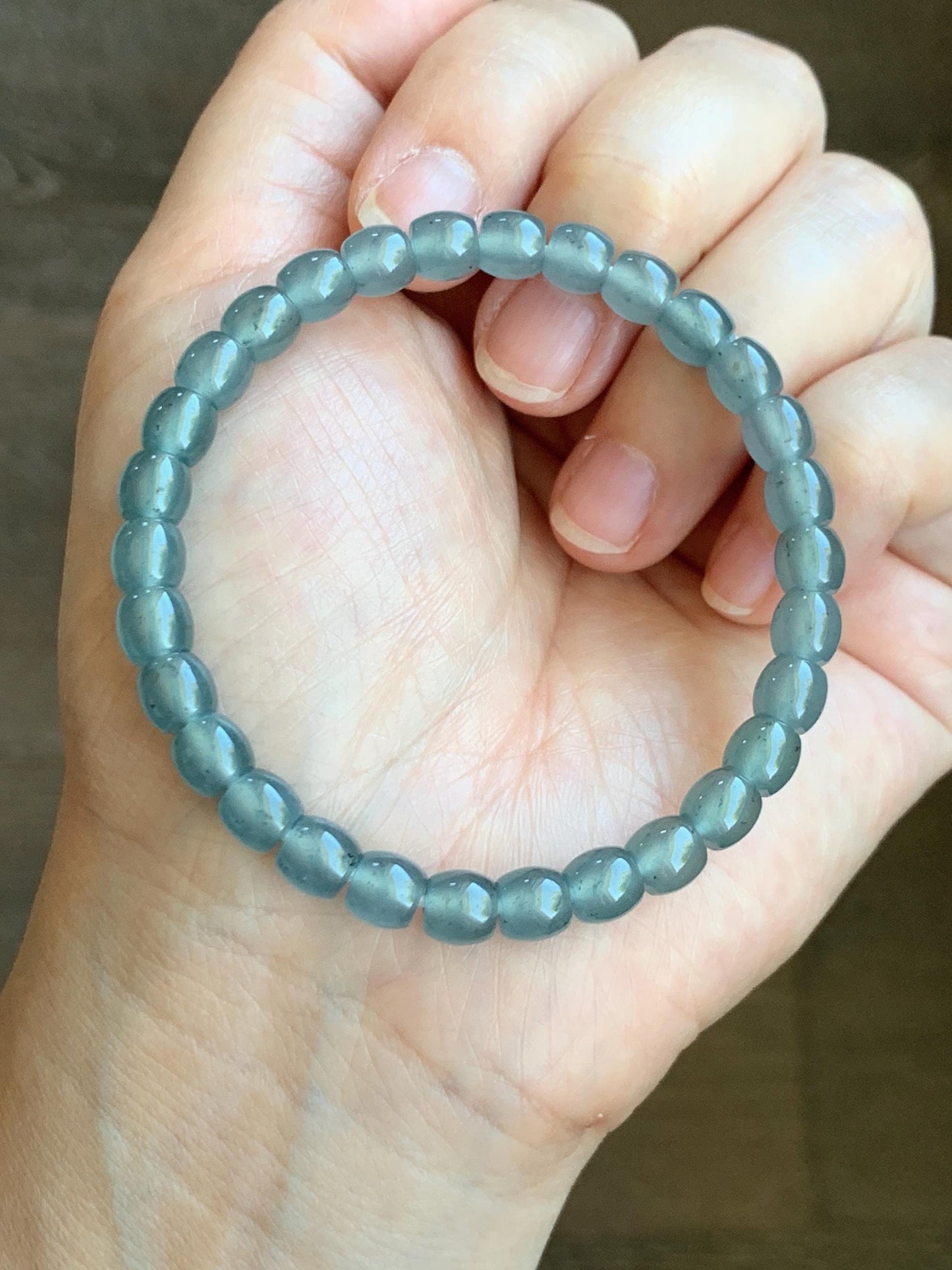 Natural Grade A Guatemalan Icy Highly Translucent Gelatinous Blue Jade Jadeite Barrel Beads Beaded Bracelet 7” 14g 天然冰胶危蓝翡翠桶珠手串 BWT330A