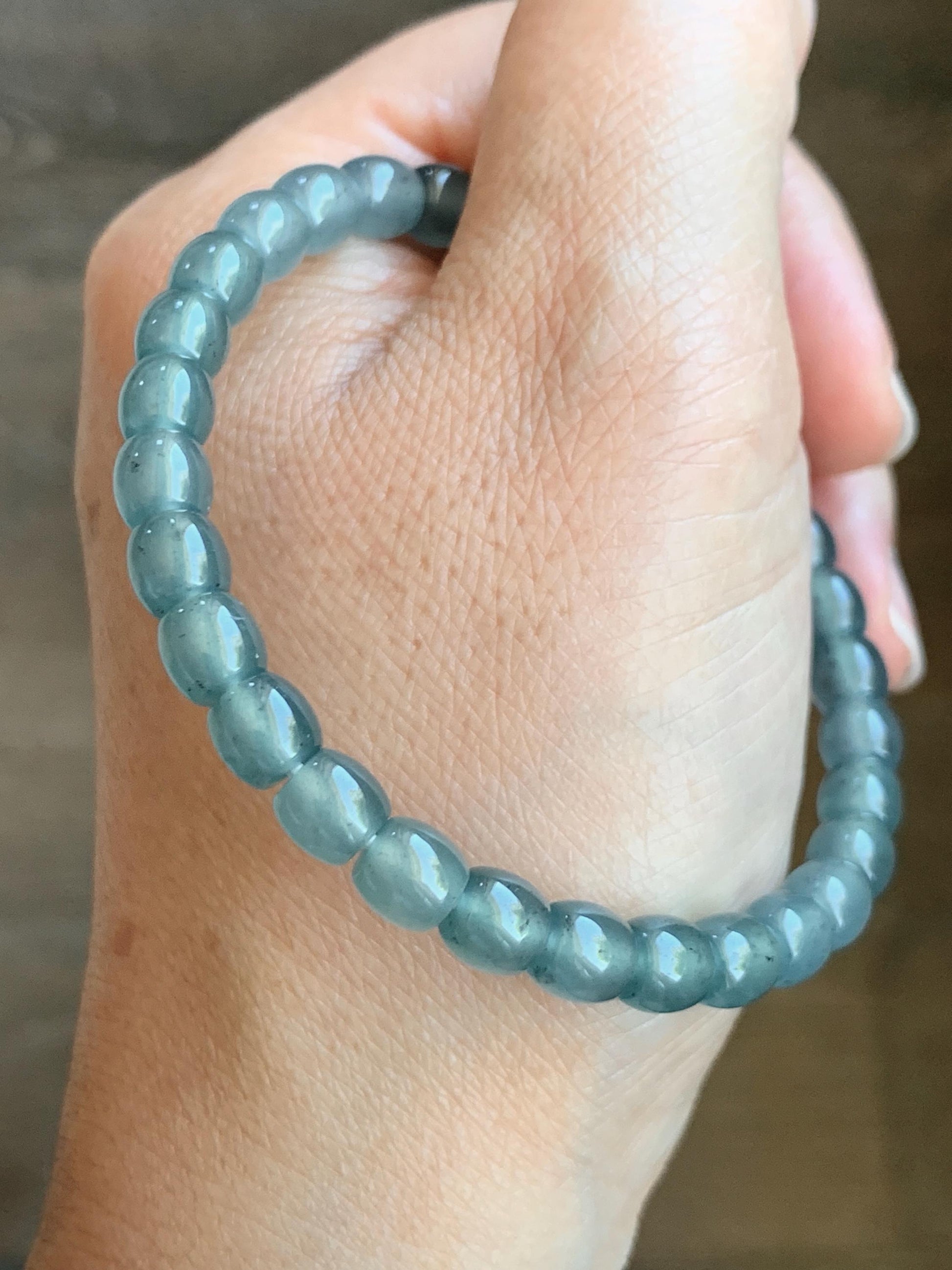 Natural Grade A Guatemalan Icy Highly Translucent Gelatinous Blue Jade Jadeite Barrel Beads Beaded Bracelet 7” 14g 天然冰胶危蓝翡翠桶珠手串 BWT330B