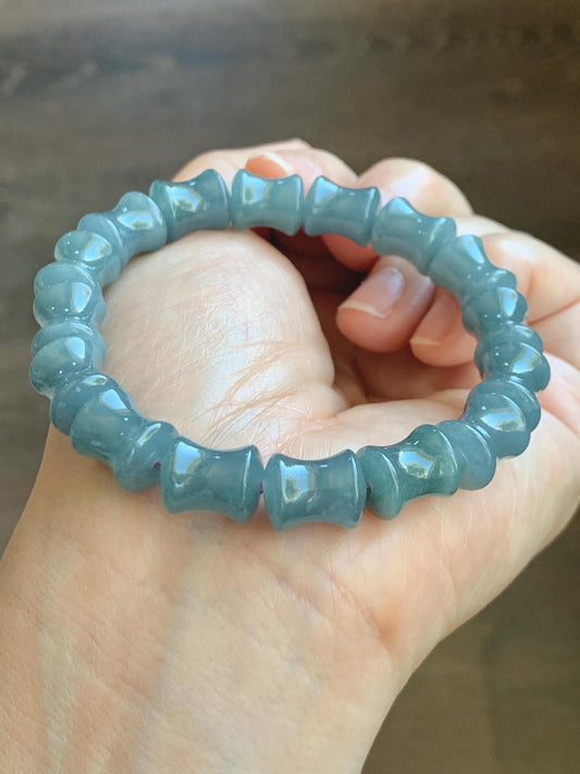 Natural Grade A Guatemalan Icy Translucent Gelatinous Dusty Blue Jadeite Carved Bamboo Stalk Beaded Bracelet 7.5” 35g 天然冰危篮翡翠竹节珠手串 CZJ350B