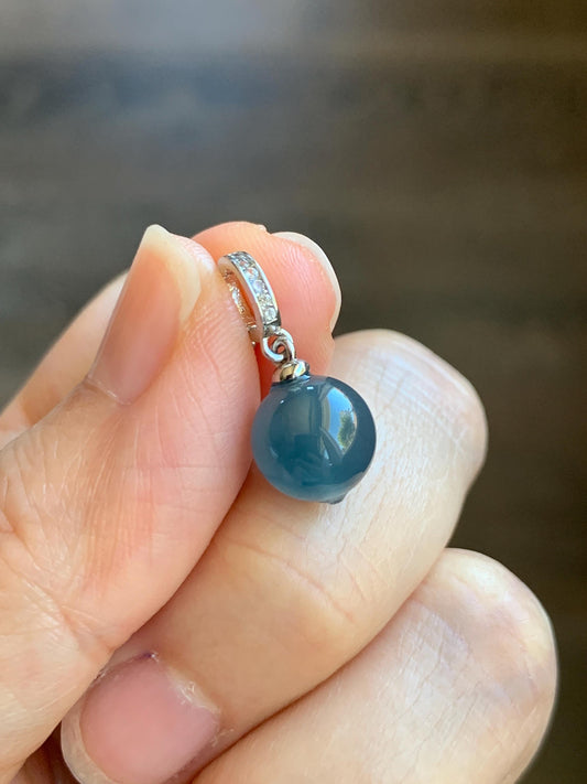 Natural Grade A Guatemalan Icy Highly Translucent Aegean Blue Jade Jadeite Bead Sphere Pendant Sterling Silver 天然冰危牛仔蓝翡翠单珠镶嵌吊坠 NZL99B