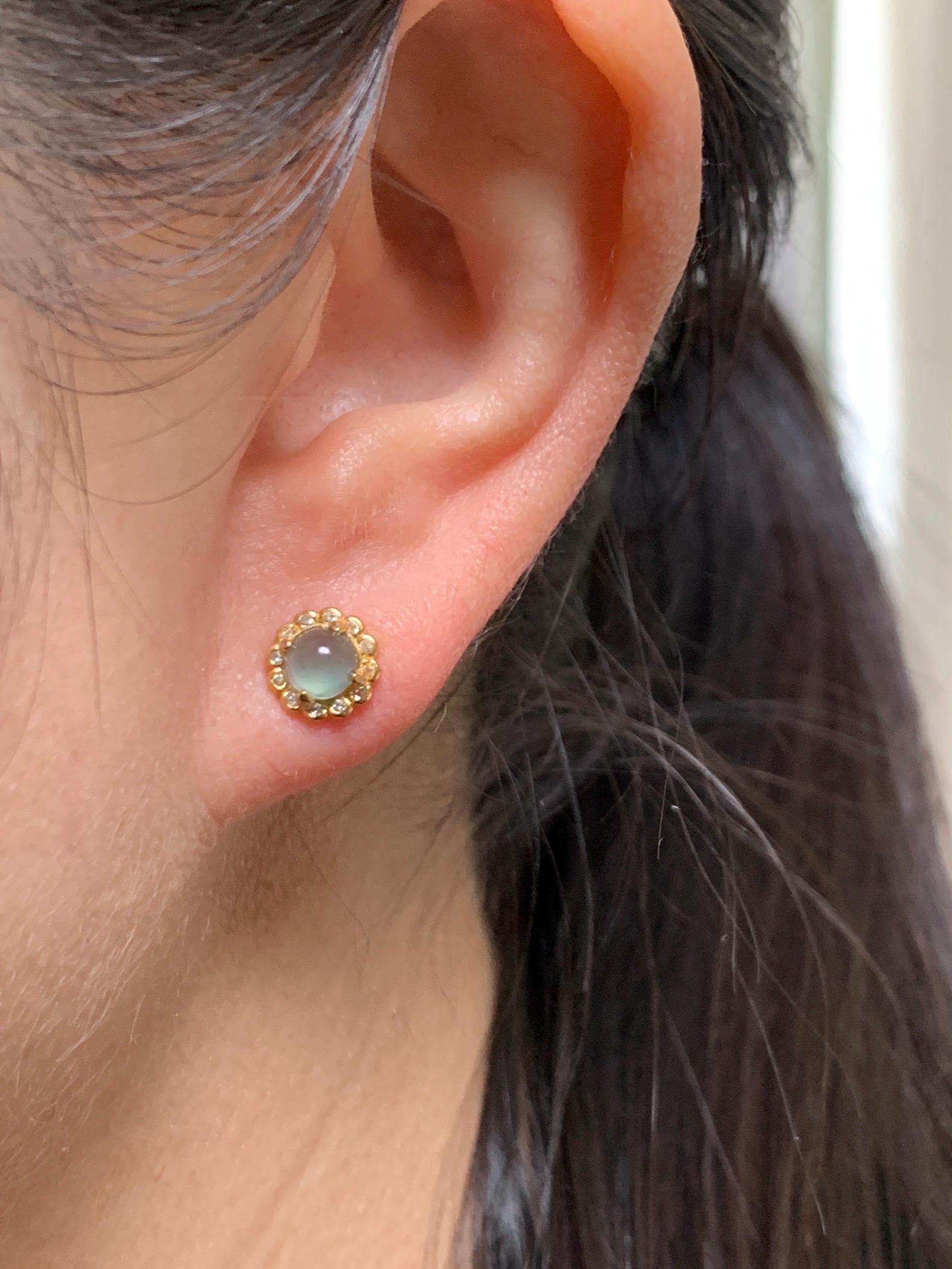 Natural Grade A Guatemalan Icy Highly Translucent Light Teal Green Jade Jadeite Halo Stud Earrings Sterling Silver 天然冰危浅蓝绿翡翠银镶耳钉 XHO55