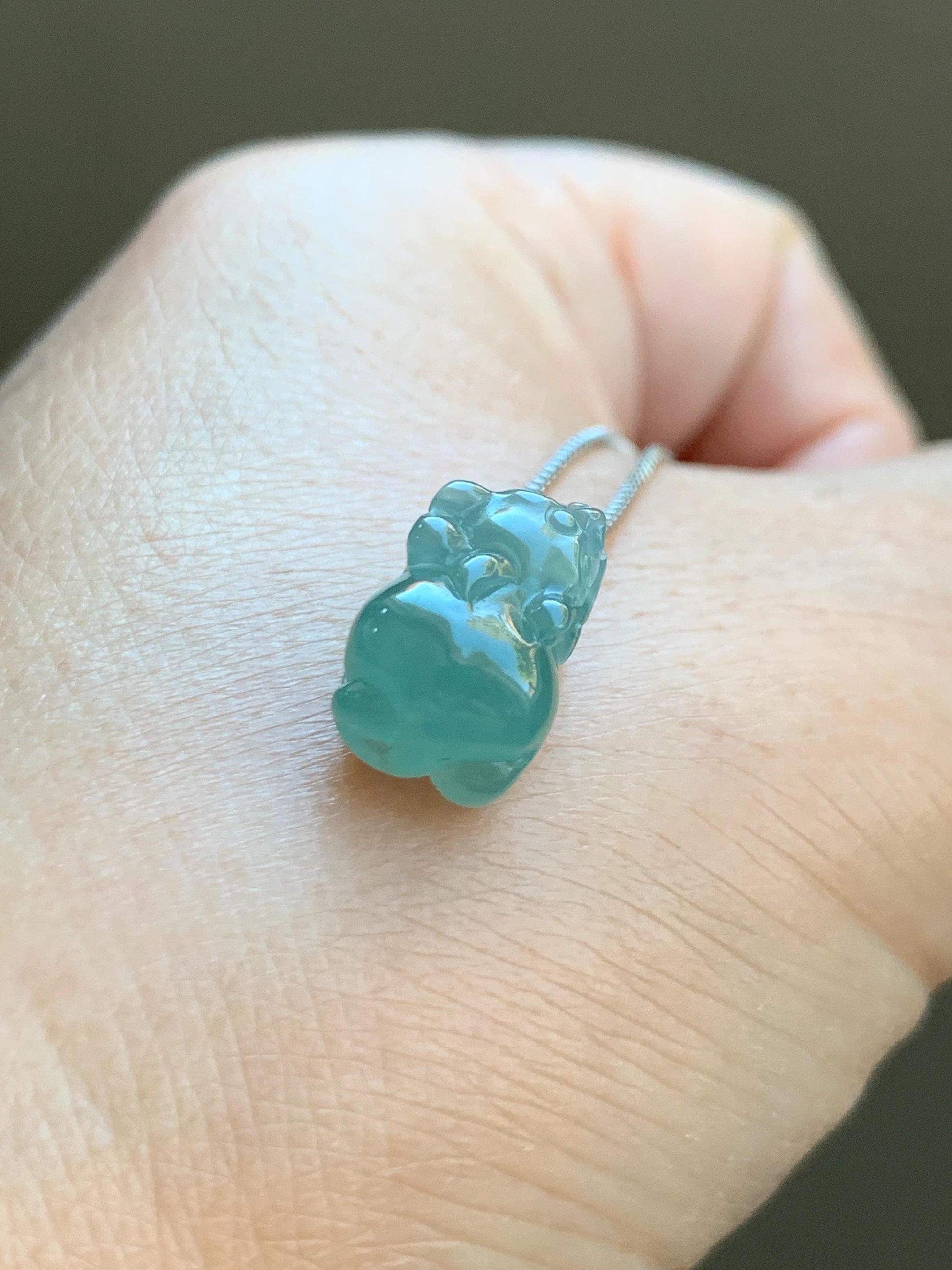 Natural Grade A Guatemalan Icy highly Translucent Gelatinous Teal Jade Jadeite Pudgy Pixiu Pendant 18K White Gold 天然老种冰危蓝起胶翡翠小貔貅吊坠 JGP160A
