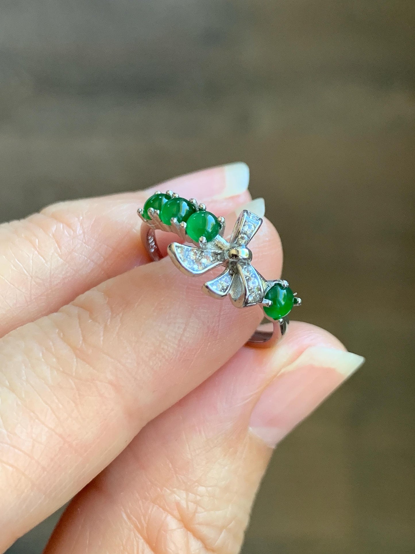 Natural Grade A Guatemalan Icy Translucent Vibrant Green Jade Jadeite Bow Design Sterling Silver Ring 天然冰危绿翡翠蝴蝶结款银镶戒指 LHD110