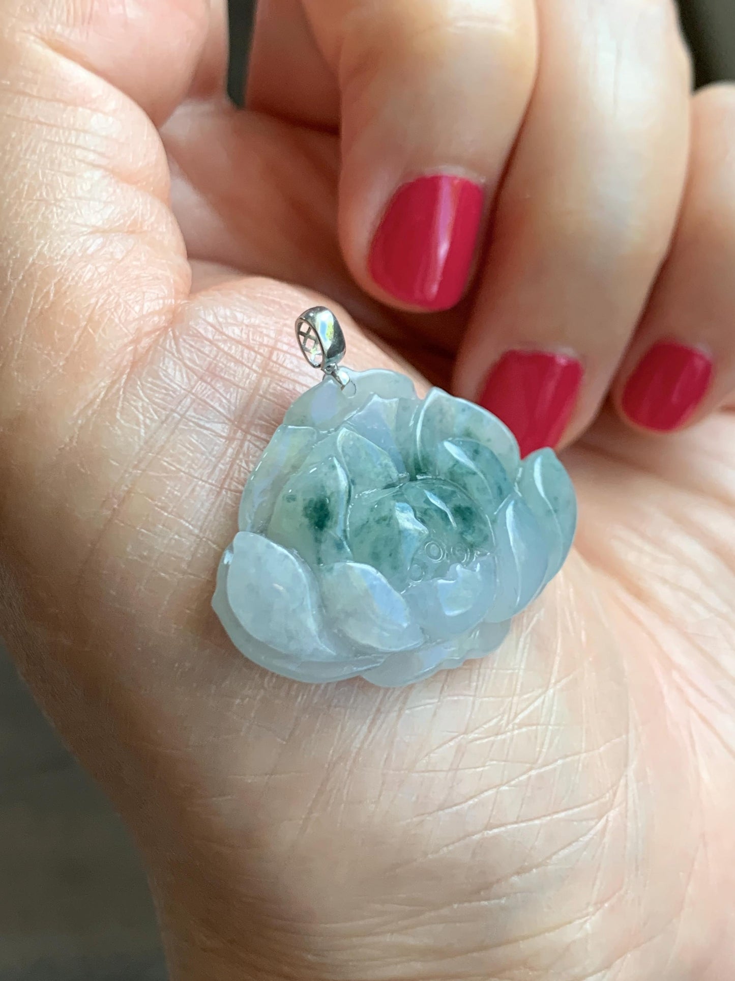 Natural Grade A Icy Translucent Green Marbled Jade Jadeite Carved Lotus Flower Pendant 18K White Gold 7g 天然冰飘花翡翠莲花镶嵌吊坠 MPLH176A