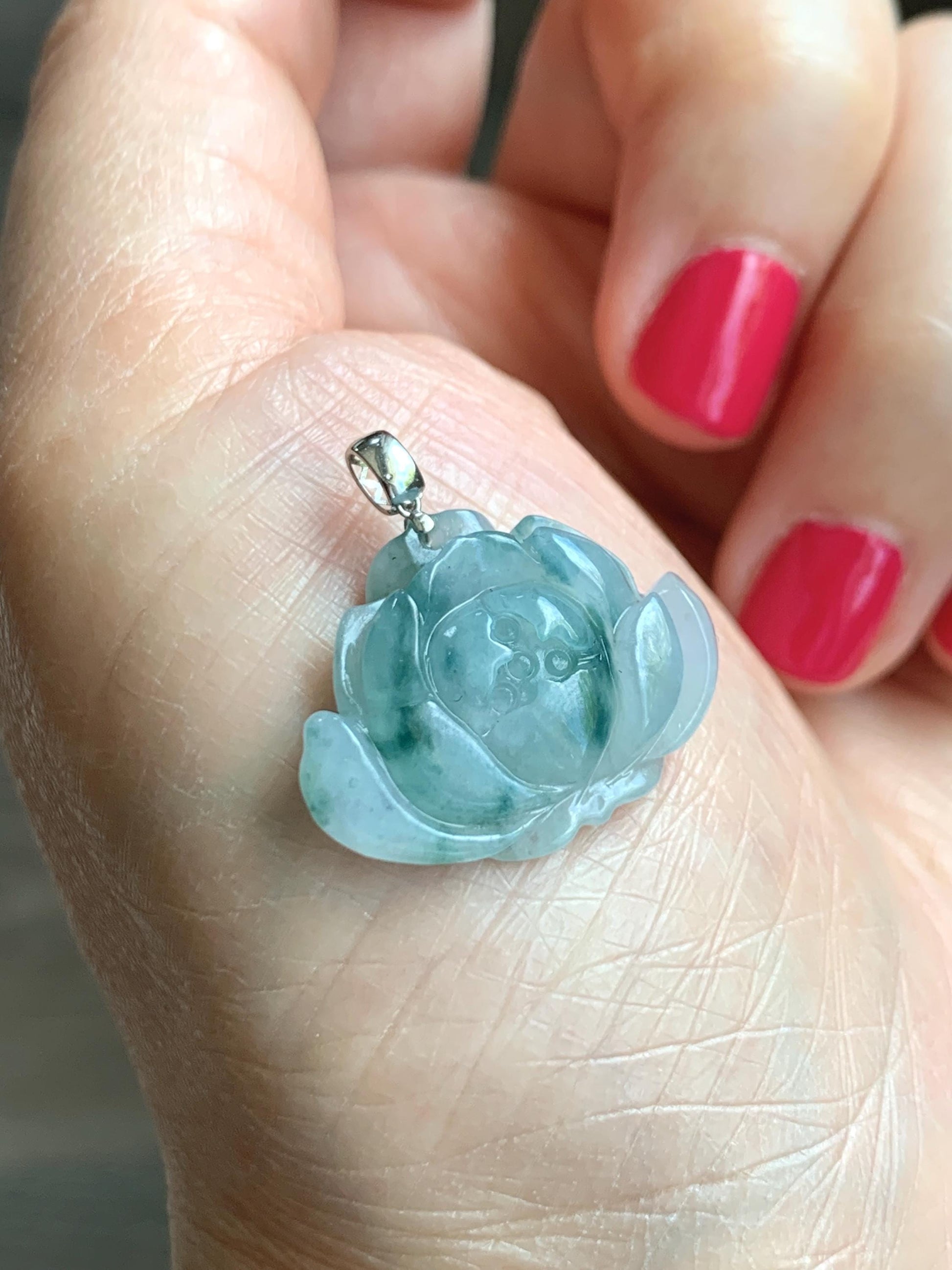 Natural Grade A Icy Translucent Green Marbled Jade Jadeite Carved Lotus Flower Pendant 18K White Gold 4g 天然冰飘花翡翠莲花镶嵌吊坠 MPLH176B