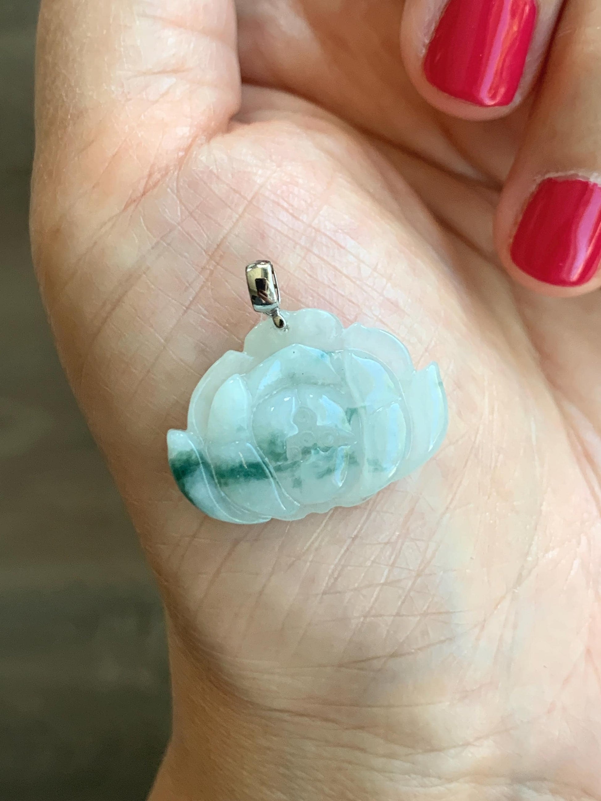 Natural Grade A Icy Translucent Green Marbled Jade Jadeite Carved Lotus Flower Pendant 18K White Gold 4g 天然冰飘花翡翠莲花镶嵌吊坠 MPLH176C