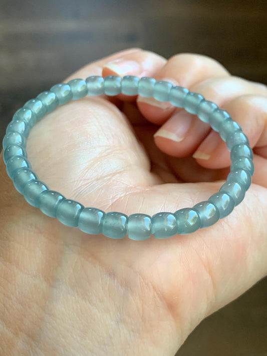 Natural Grade A Guatemalan Icy Highly Translucent Gelatinous Light Blue Jade Jadeite Barrel Beads Beaded Bracelet 7” 天然冰胶危浅蓝翡翠桶珠手串 BWT330C
