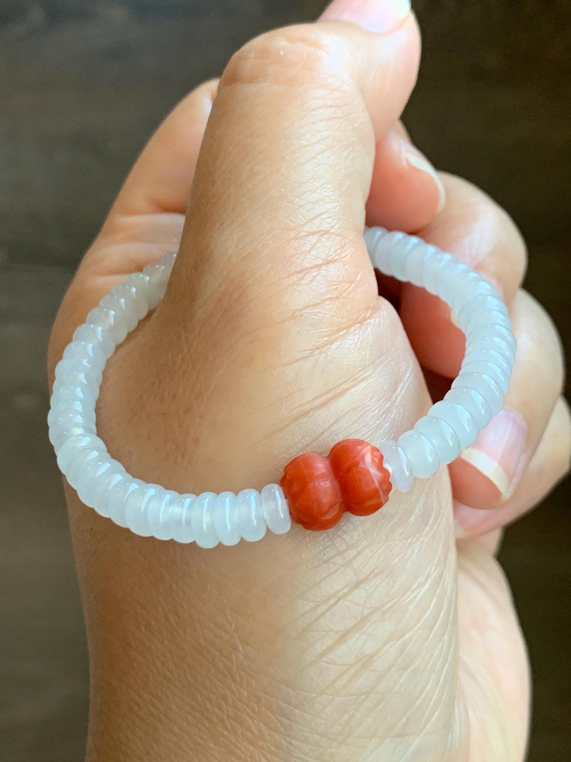 Natural Grade A Icy Highly Translucent White Jade Jadeite Drum Beads Red Agate Lotus Bead Beaded Bracelet 5.75” 10g 天然冰胶多宝翡翠大卡鼓珠手串 BGZ254