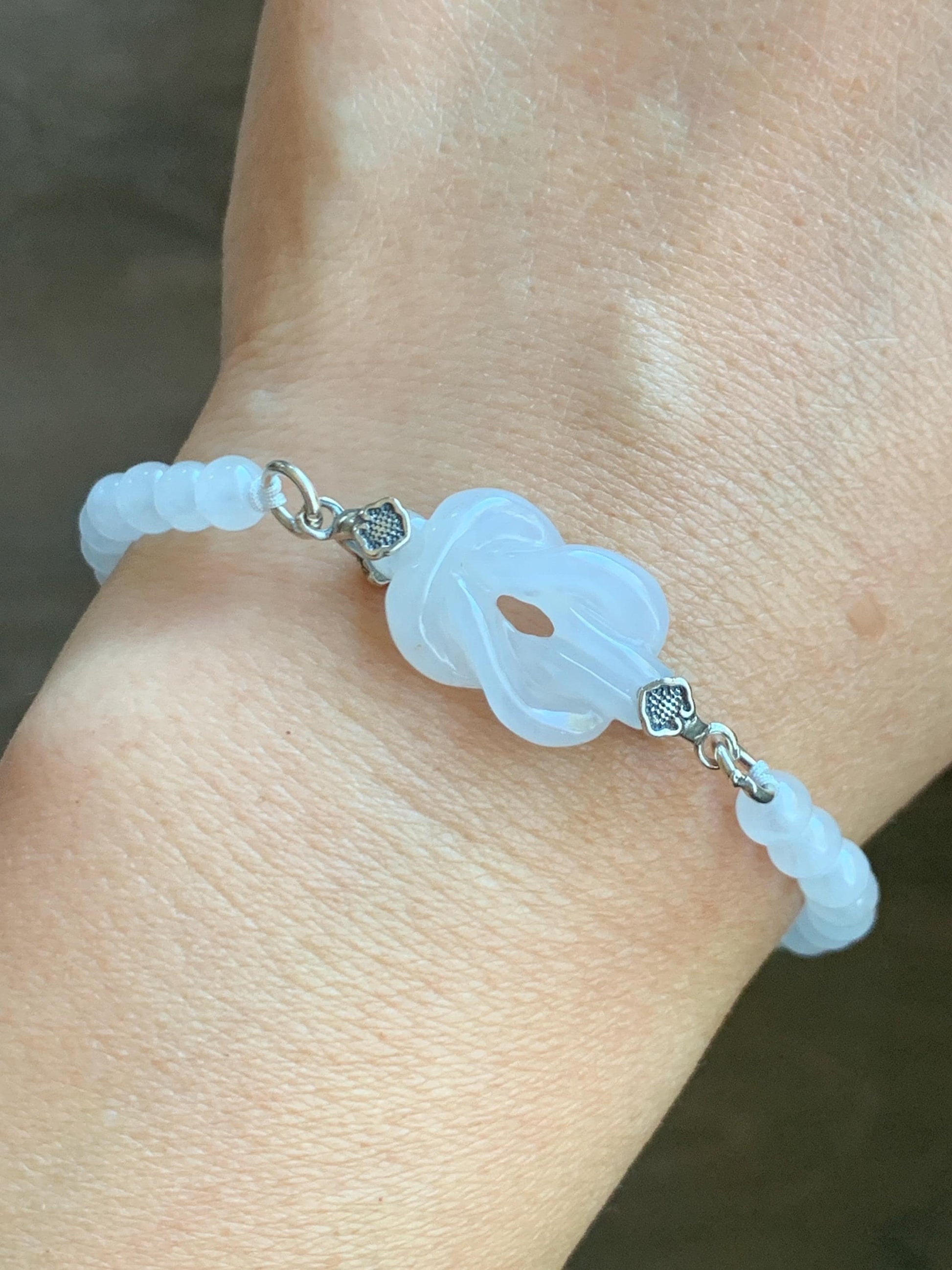 Natural Grade A Icy Translucent Gelatinous White Jade Jadeite Carved Chinese Knot Beaded Bracelet Sterling Silver 7.25" 天然冰胶白翡翠中国结手串 ZGJ215B