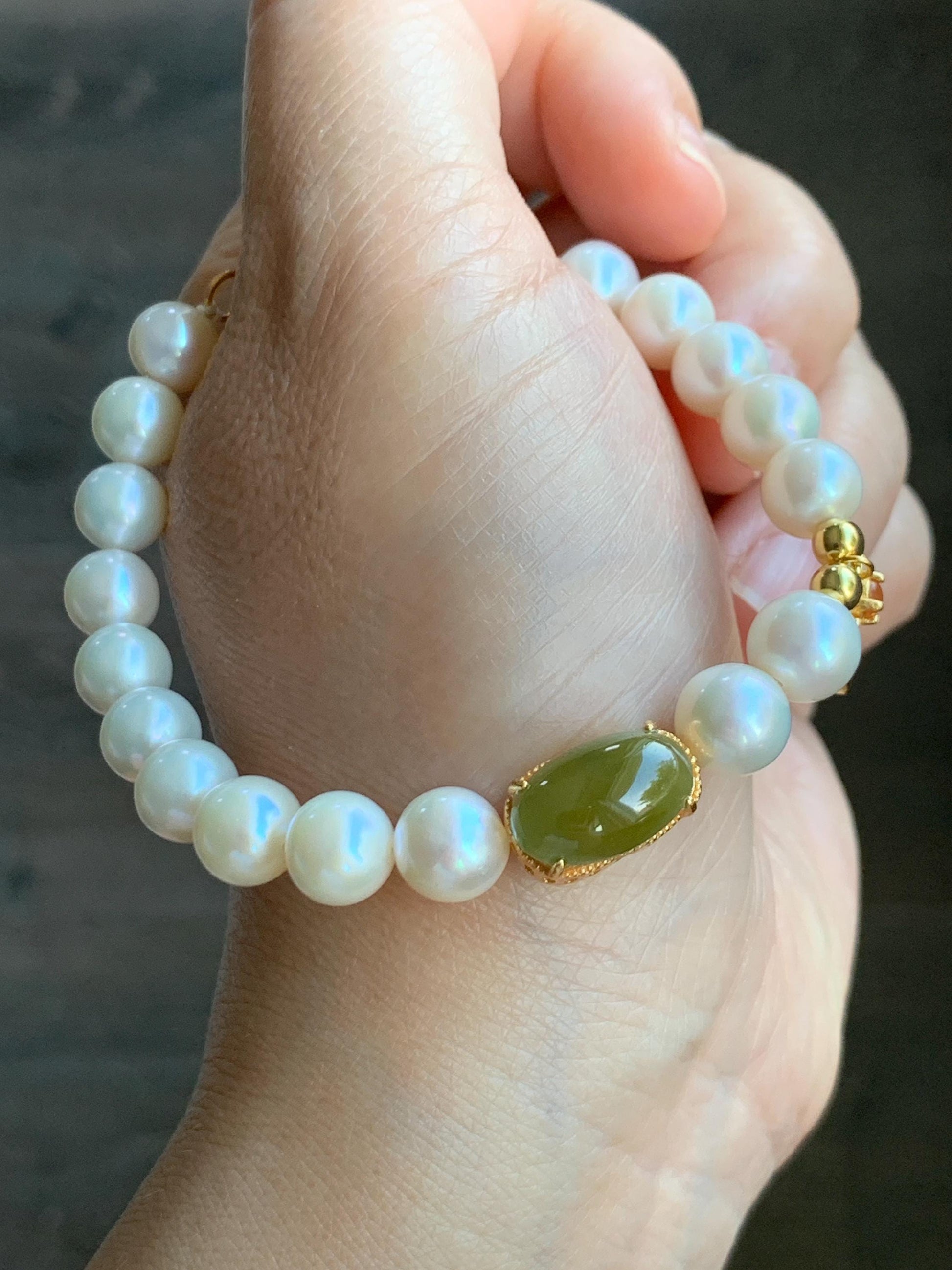Natural Freshwater All-Nacre Pearls Grade A Icy Translucent Olive Green Jadeite Beaded Bracelet Sterling Silver 7" 天然淡水无核珍珠冰茶黄翡翠手串 WHZ679