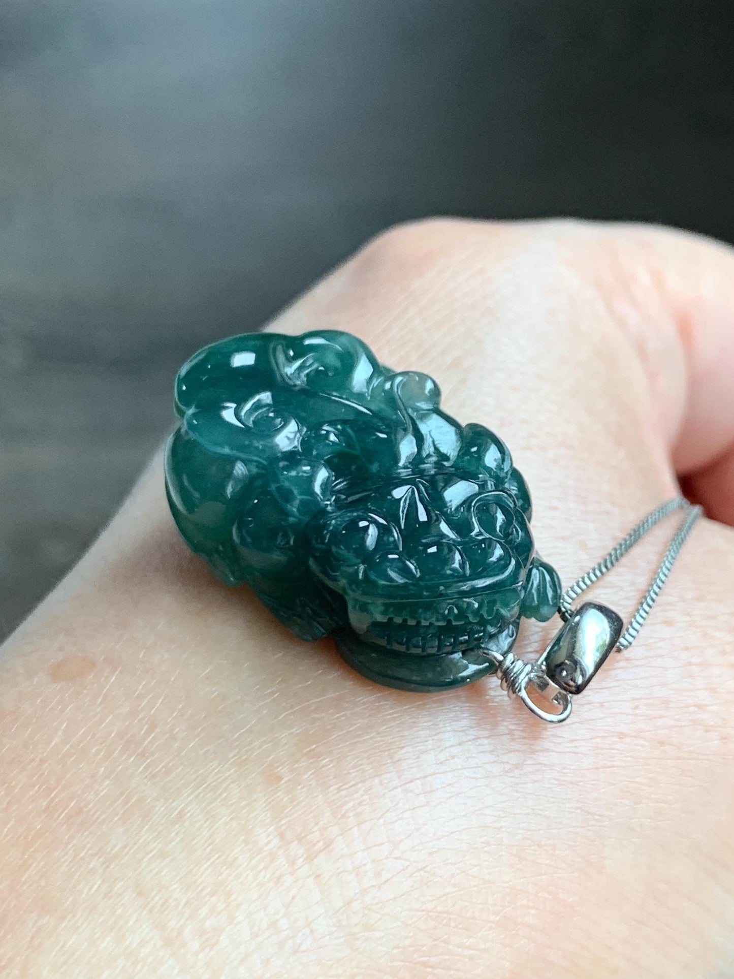 Natural Grade A Guatemalan Icy Translucent Dark Teal Jade Jadeite Pixiu Pendant Sterling Silver 14g 天然冰危深蓝绿翡翠貔貅吊坠 YBW110C