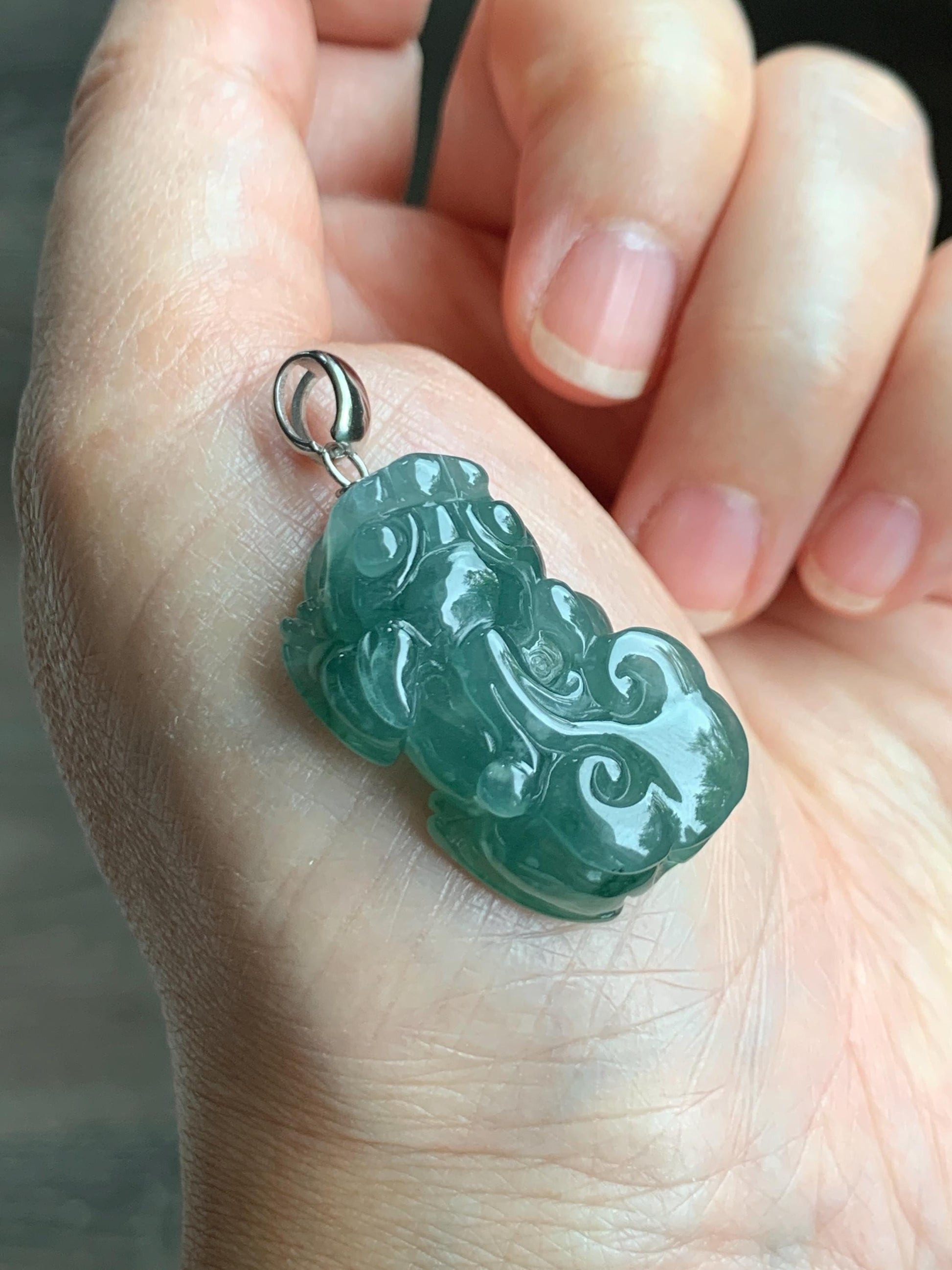 Natural Grade A Guatemalan Icy Translucent Dark Teal Jade Jadeite Pixiu Pendant Sterling Silver 12g 天然冰危深蓝绿翡翠貔貅吊坠 YBW110A
