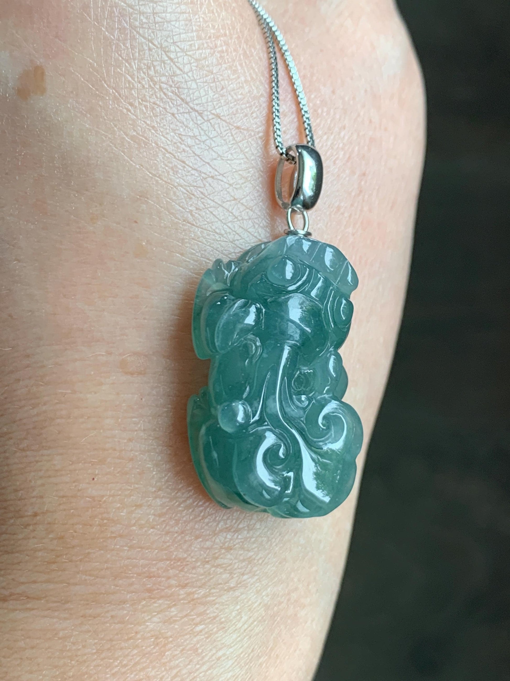 Natural Grade A Guatemalan Icy Translucent Dark Teal Jade Jadeite Pixiu Pendant Sterling Silver 12g 天然冰危深蓝绿翡翠貔貅吊坠 YBW110A