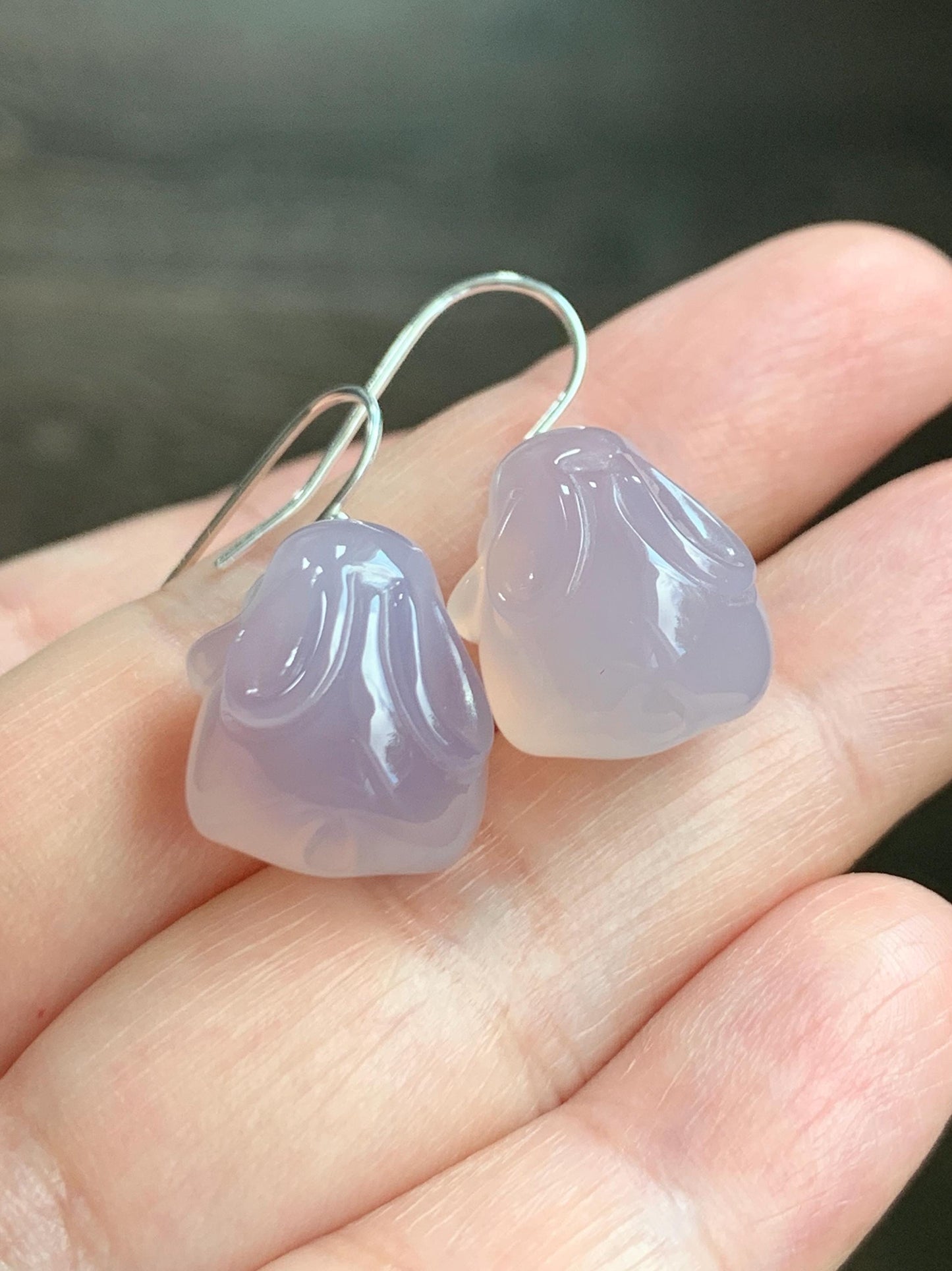 Certified Natural Premium Icy Highly Translucent Pastel Lavender Agate Carved 3D Rabbit Dangle Earrings Sterling Silver 8g 天然高冰品质淡紫玛瑙小兔耳钩
