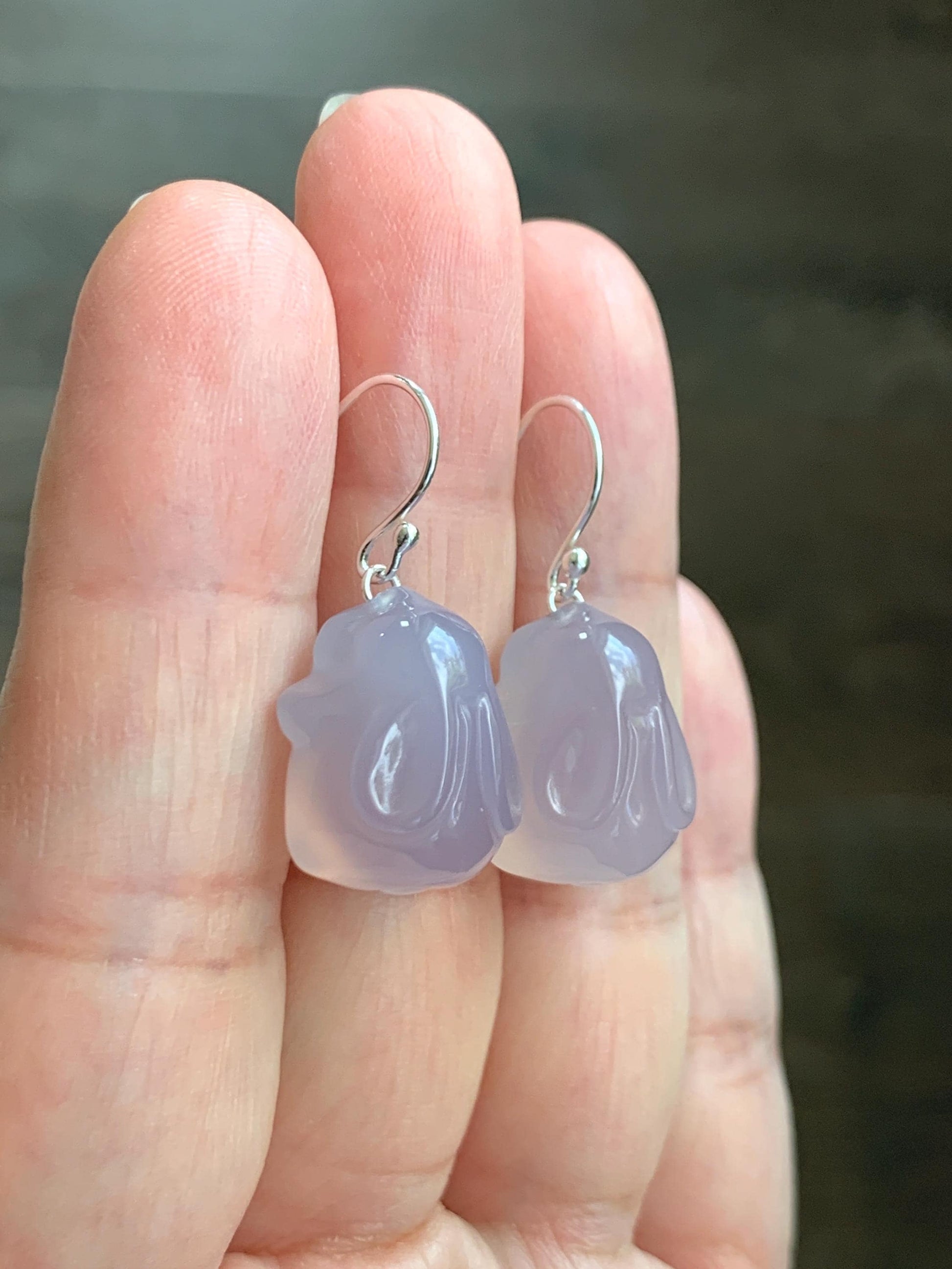 Certified Natural Premium Icy Highly Translucent Pastel Lavender Agate Carved 3D Rabbit Dangle Earrings Sterling Silver 8g 天然高冰品质淡紫玛瑙小兔耳钩