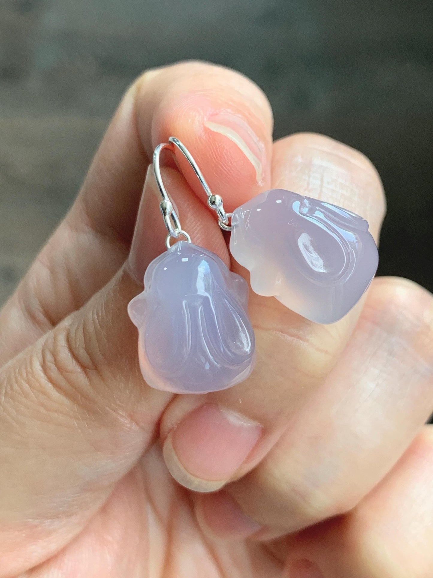 Certified Natural Premium Icy Highly Translucent Pastel Lavender Agate Carved 3D Rabbit Dangle Earrings Sterling Silver 8g 天然高冰品质淡紫玛瑙小兔耳钩