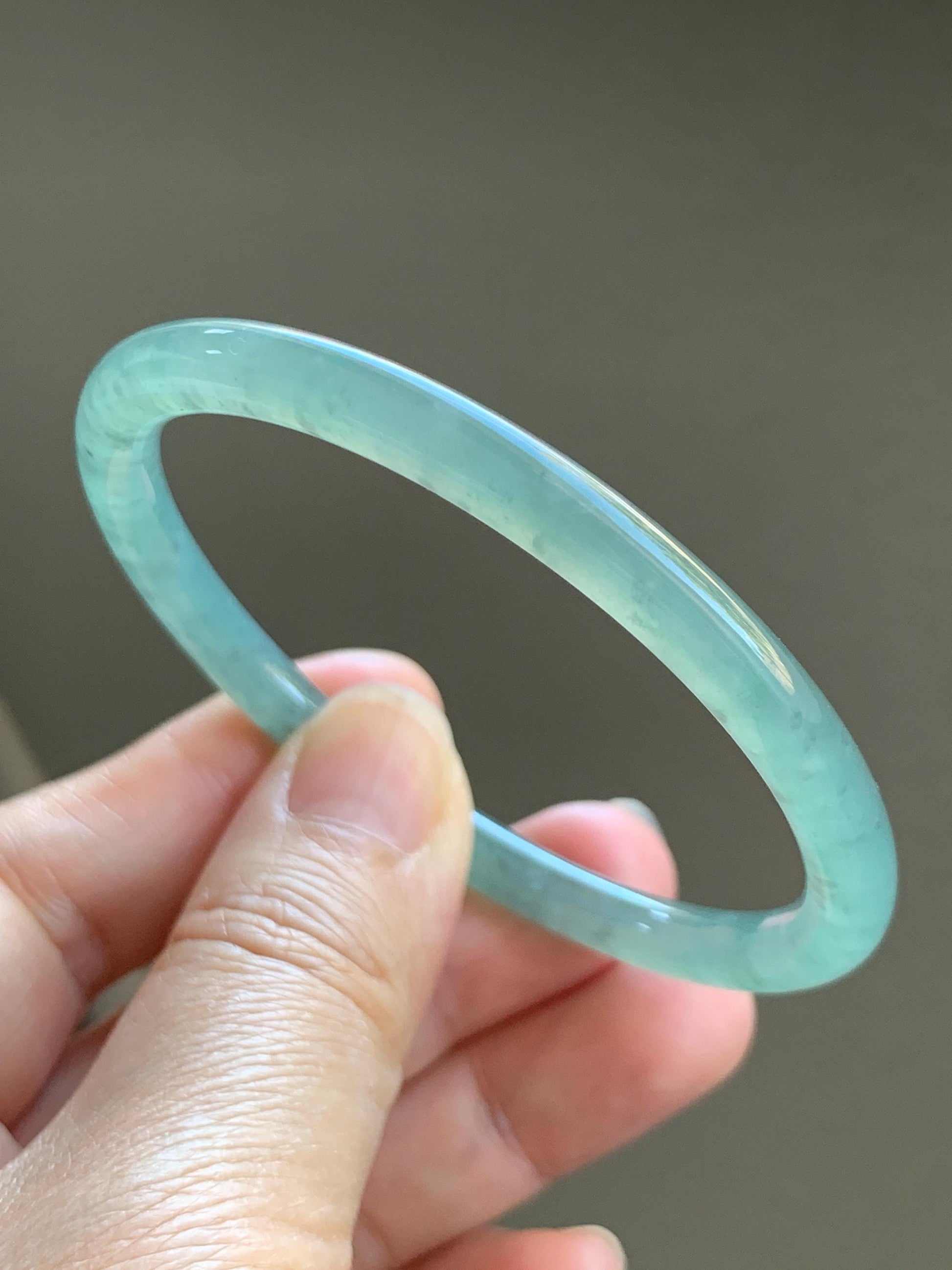 Certified Natural Grade A Guatemalan Icy Highly Translucent Light Green Jade Jadeite Bangle 56.79mm 7” 19.23g 天然冰胶危晴绿翡翠圆条手镯 8811