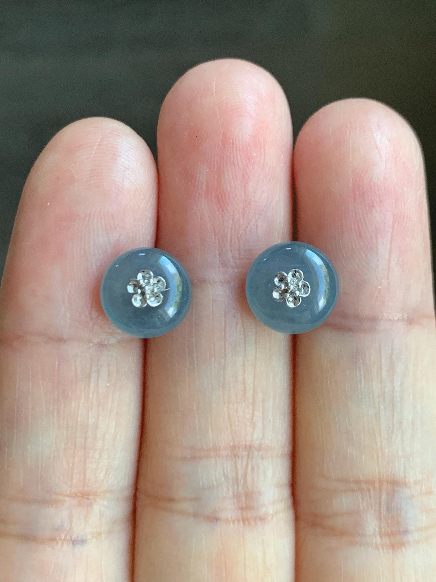 Certified Grade A Natural Guatemalan Icy Translucent Blue Jade Jadeite Drum Bead Stud Earrings 18K White Gold 2.11g 天然冰危蓝水翡翠鼓珠K金镶嵌耳钉 1643