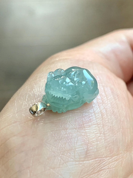 Natural Grade A Guatemalan Icy highly Translucent Gelatinous Teal Blue Jadeite Pudgy Pixiu Pendant 18K White Gold 天然老种冰危蓝起胶翡翠小貔貅吊坠 JGP160B