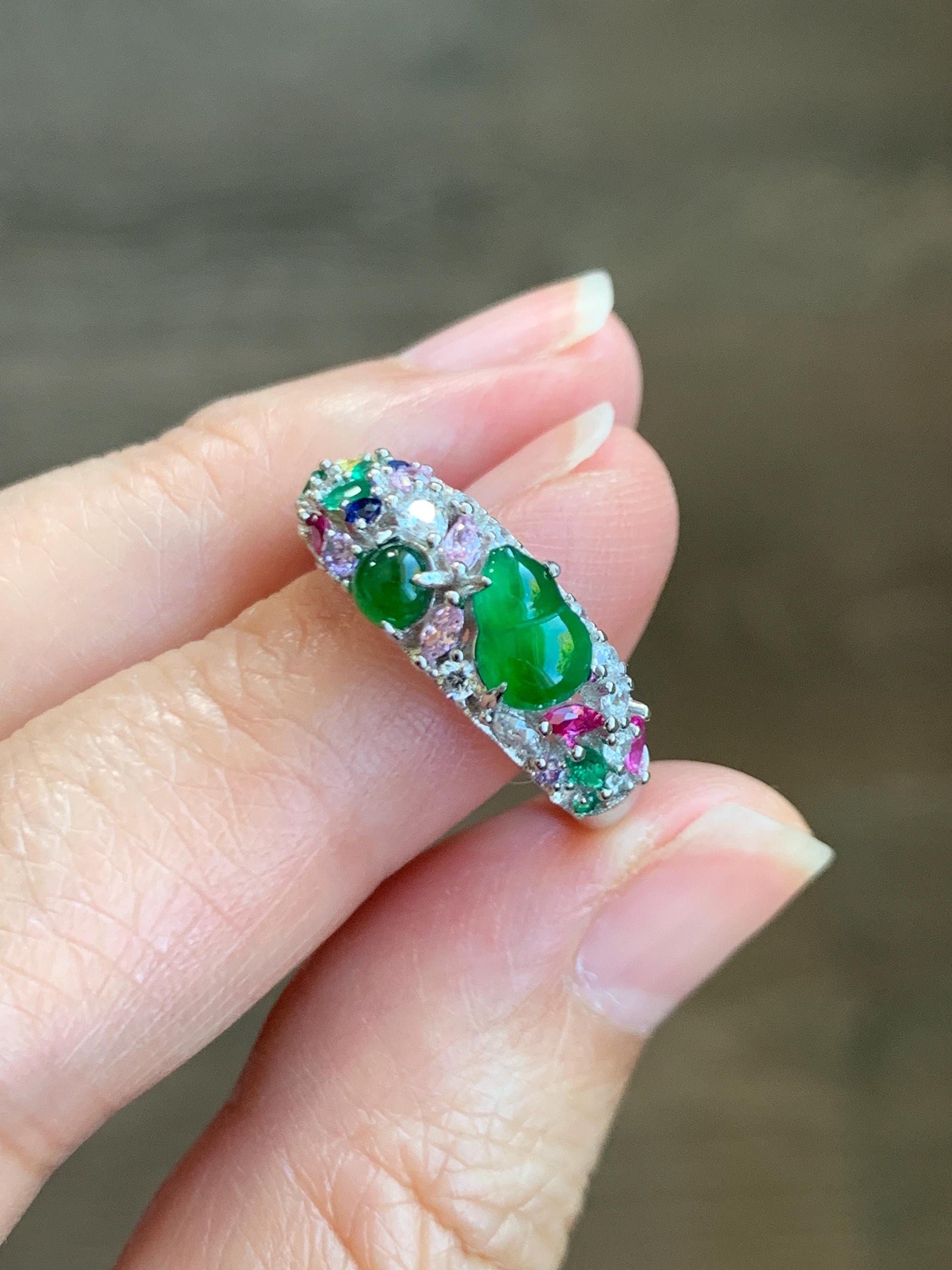 Natural Grade A Guatemalan Icy Translucent Vibrant Green Jade Jadeite Band Ring Sterling Silver Size 7 Adjustable 天然冰危绿翡翠花开富贵银镶戒指 HKFL98