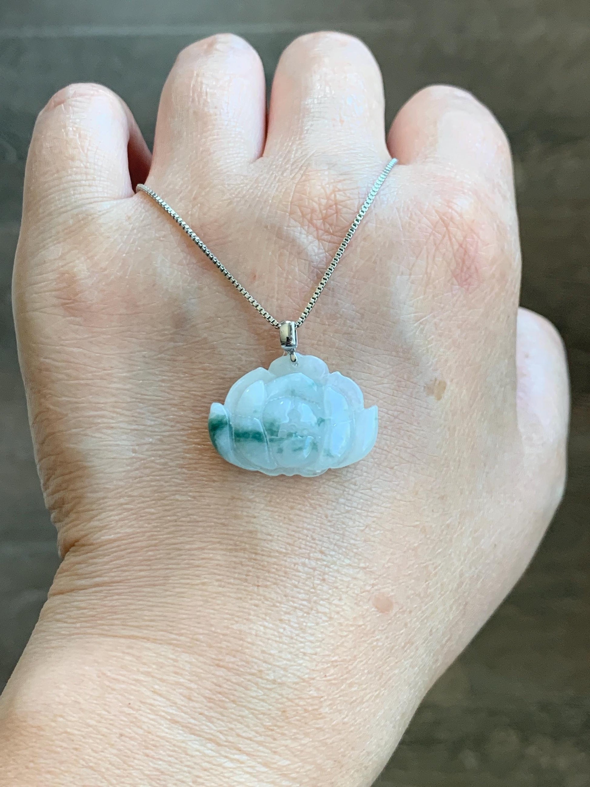 Natural Grade A Icy Translucent Green Marbled Jade Jadeite Carved Lotus Flower Pendant 18K White Gold 4g 天然冰飘花翡翠莲花镶嵌吊坠 MPLH176C