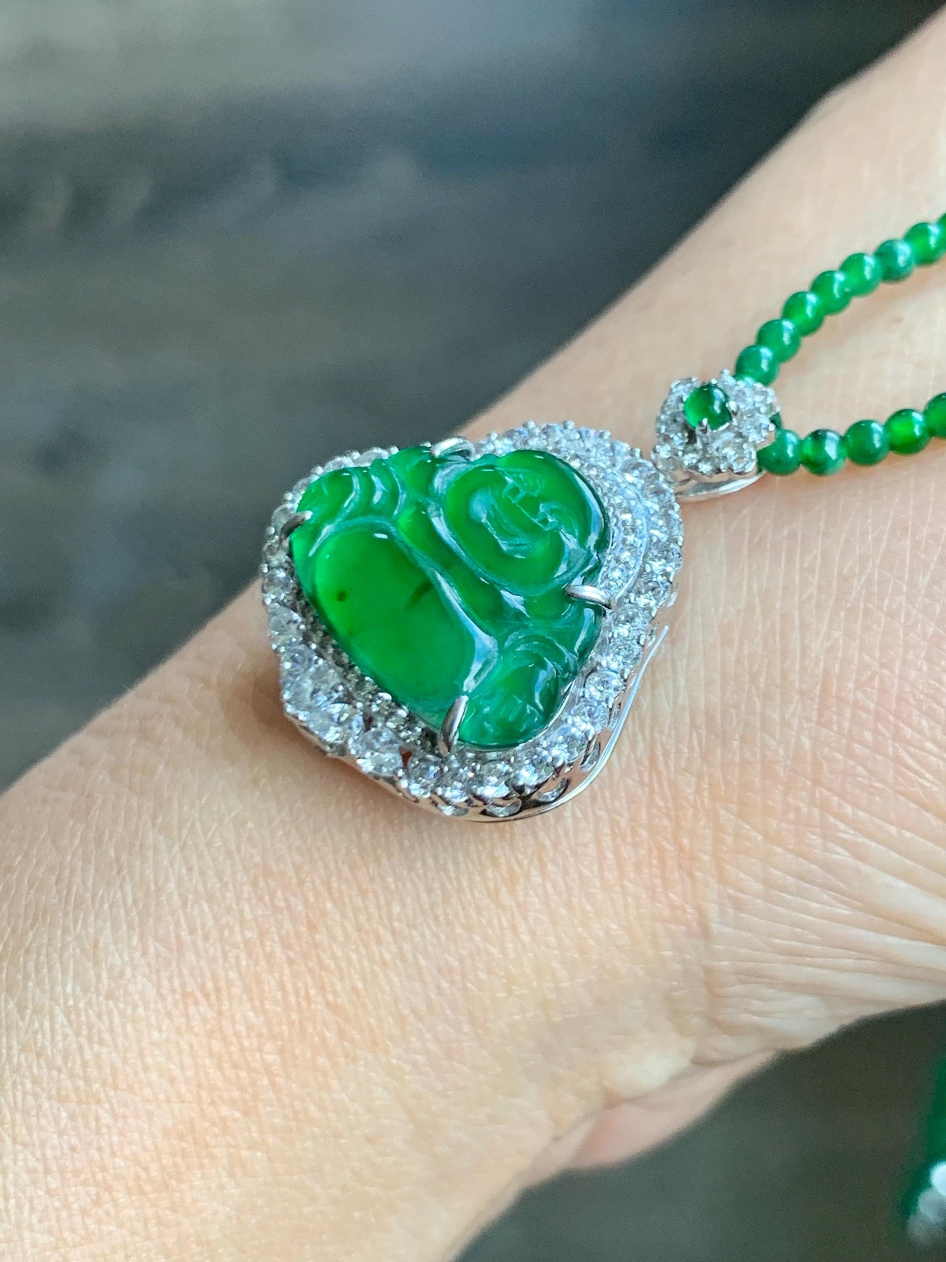 Certified Natural Guatemalan Icy Translucent Vibrant Green Jade Jadeite Buddha Pendant Sterling Silver Beaded Necklace 天然冰危绿翡翠佛公吊坠绿翡翠珠项链 756