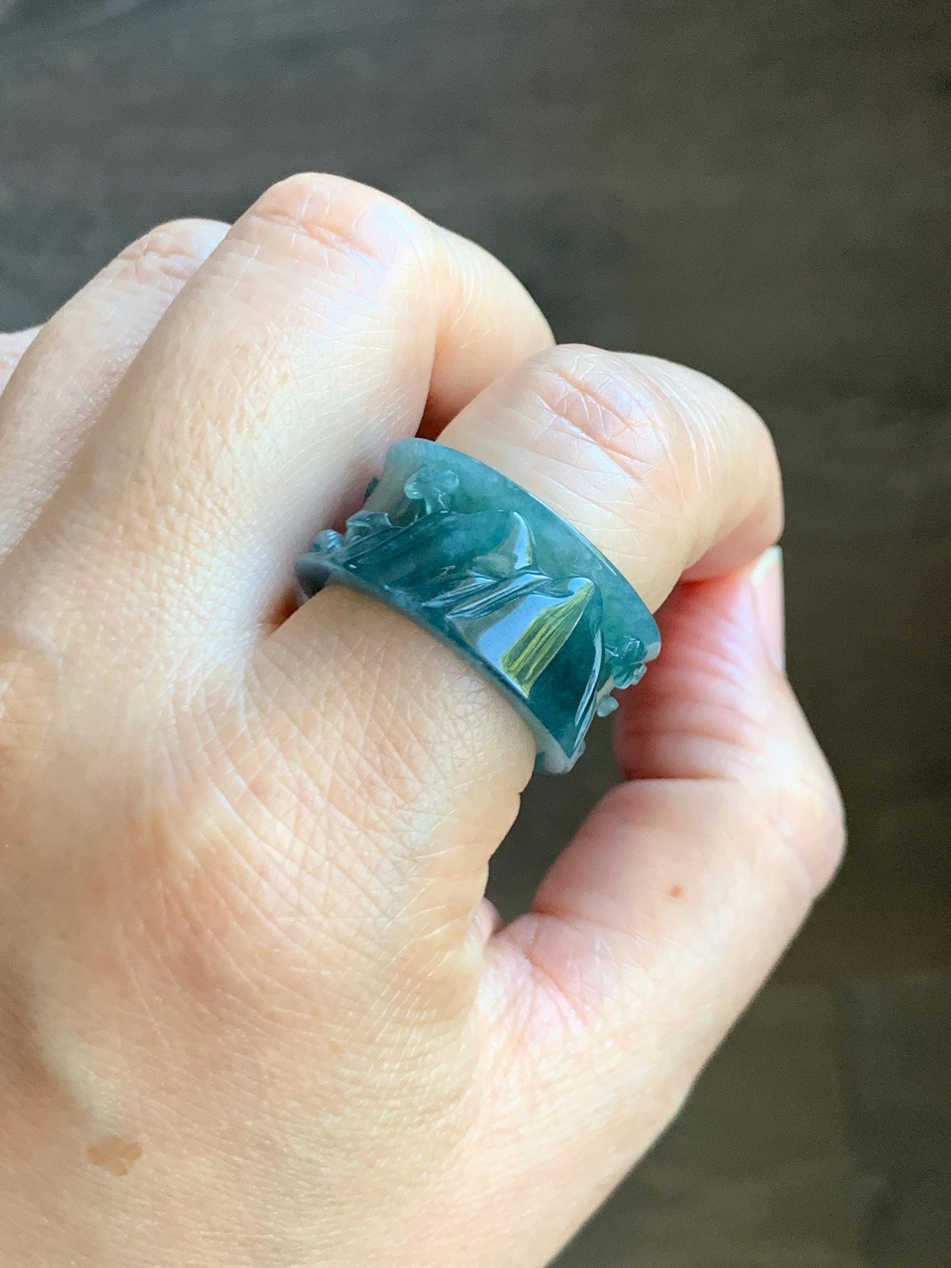 Natural Grade A Guatemalan Icy Highly Translucent Dark Teal Blue Teal Green Jade Jadeite Engraved Band Ring Size 10 US 8g 天然冰危深蓝翡翠山水戒圈 SHBZA